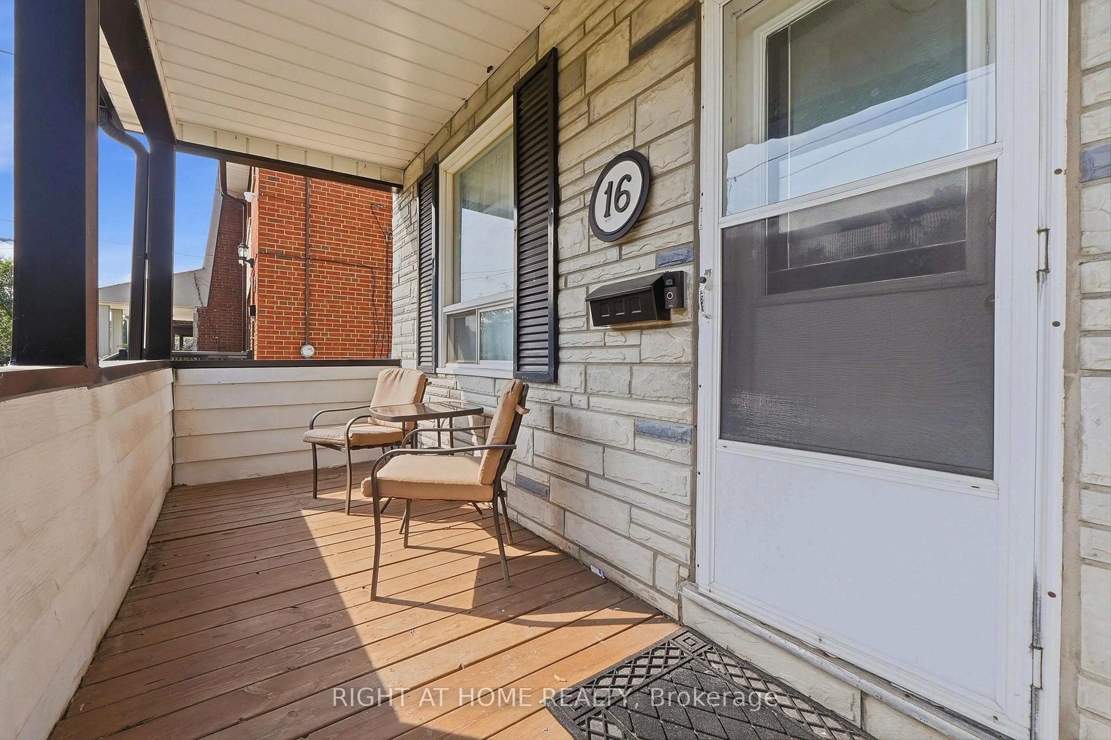 Unknown for 16 Greendale Ave, Toronto Ontario M6N 4P5