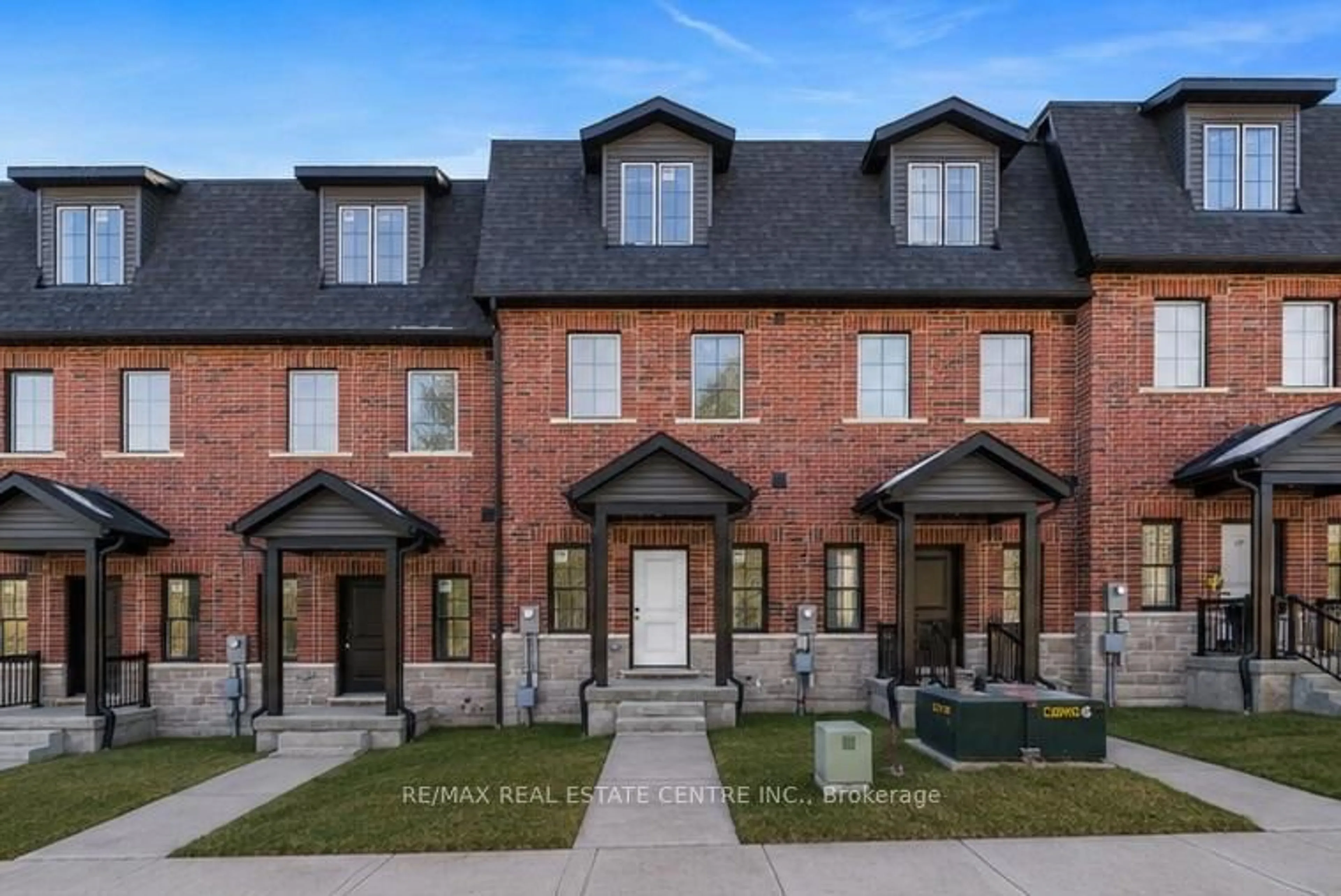 Home with brick exterior material, street for 17 James St, Halton Hills Ontario L7G 2H2