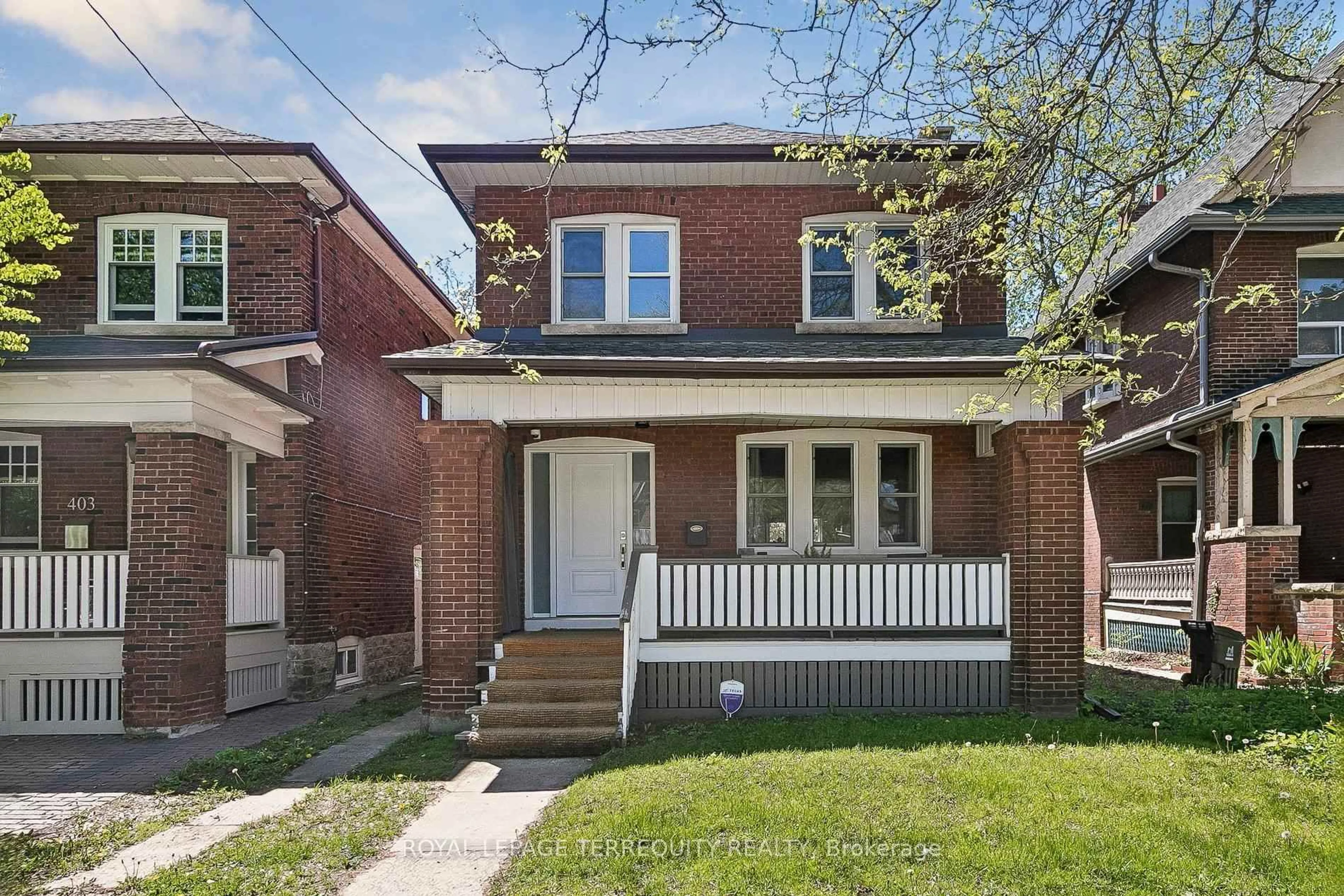 Home with brick exterior material, street for 407 Annette St, Toronto Ontario M6P 1R7