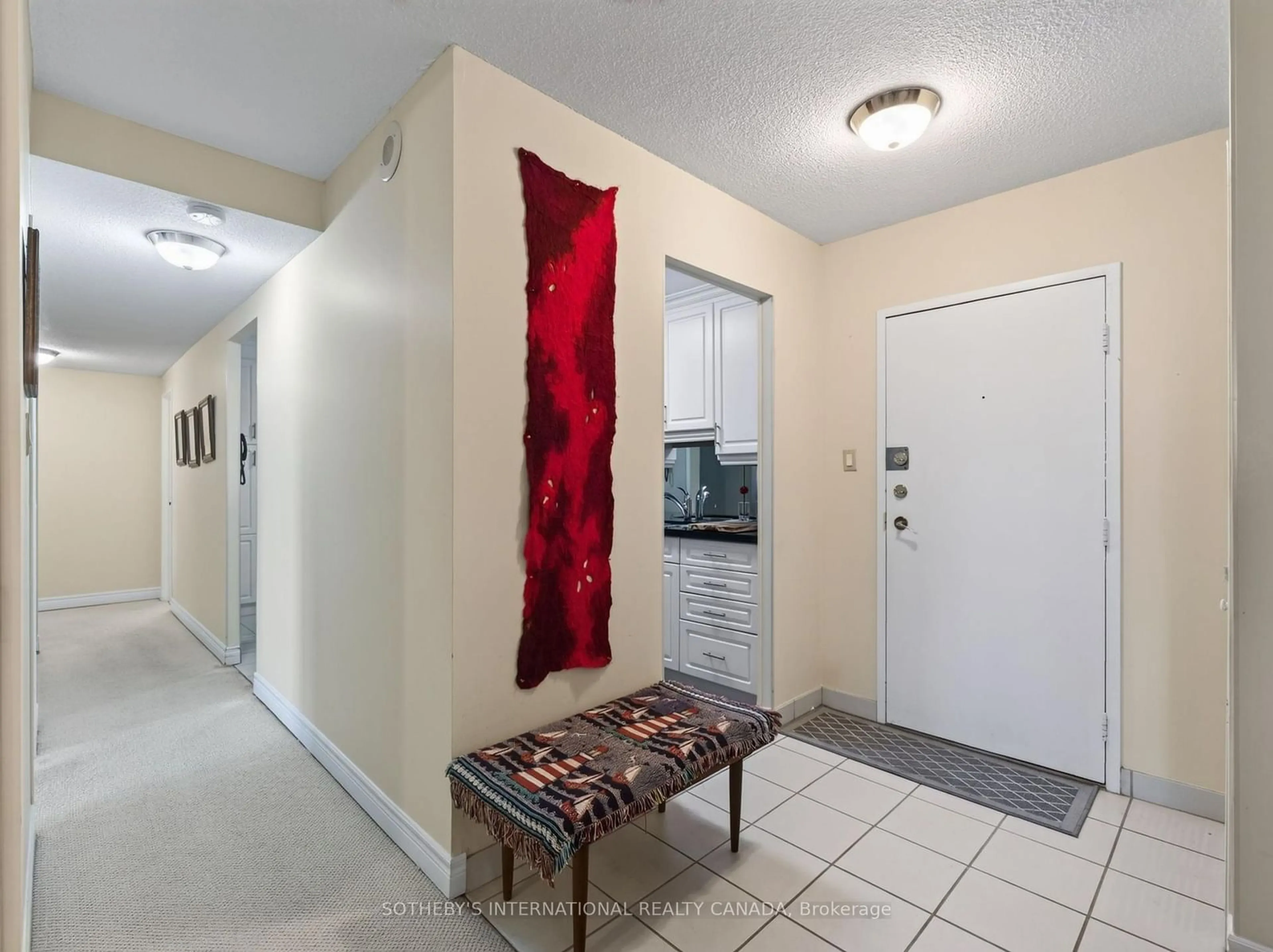 Indoor entryway for 299 Mill Rd #1001, Toronto Ontario M9C 4V9