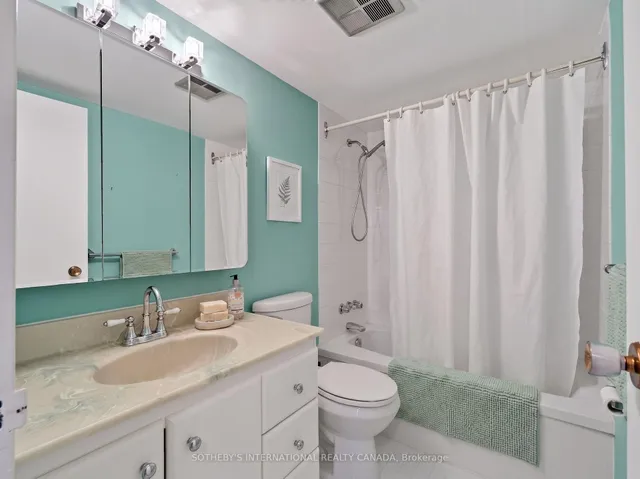 299 Mill Rd #1001, Toronto 5