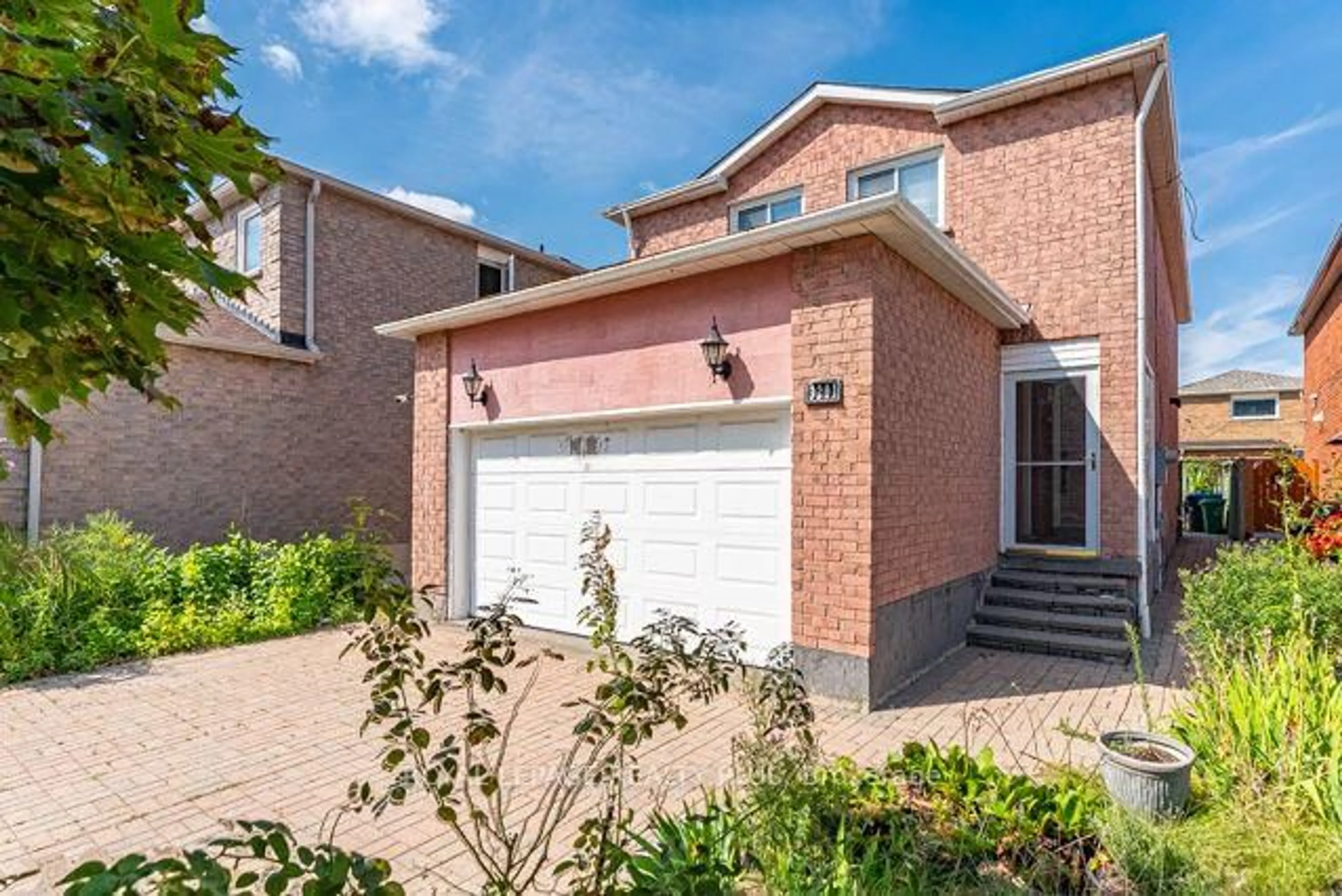 Home with brick exterior material, street for 3201 Coldstream Rd, Mississauga Ontario L5L 5H9