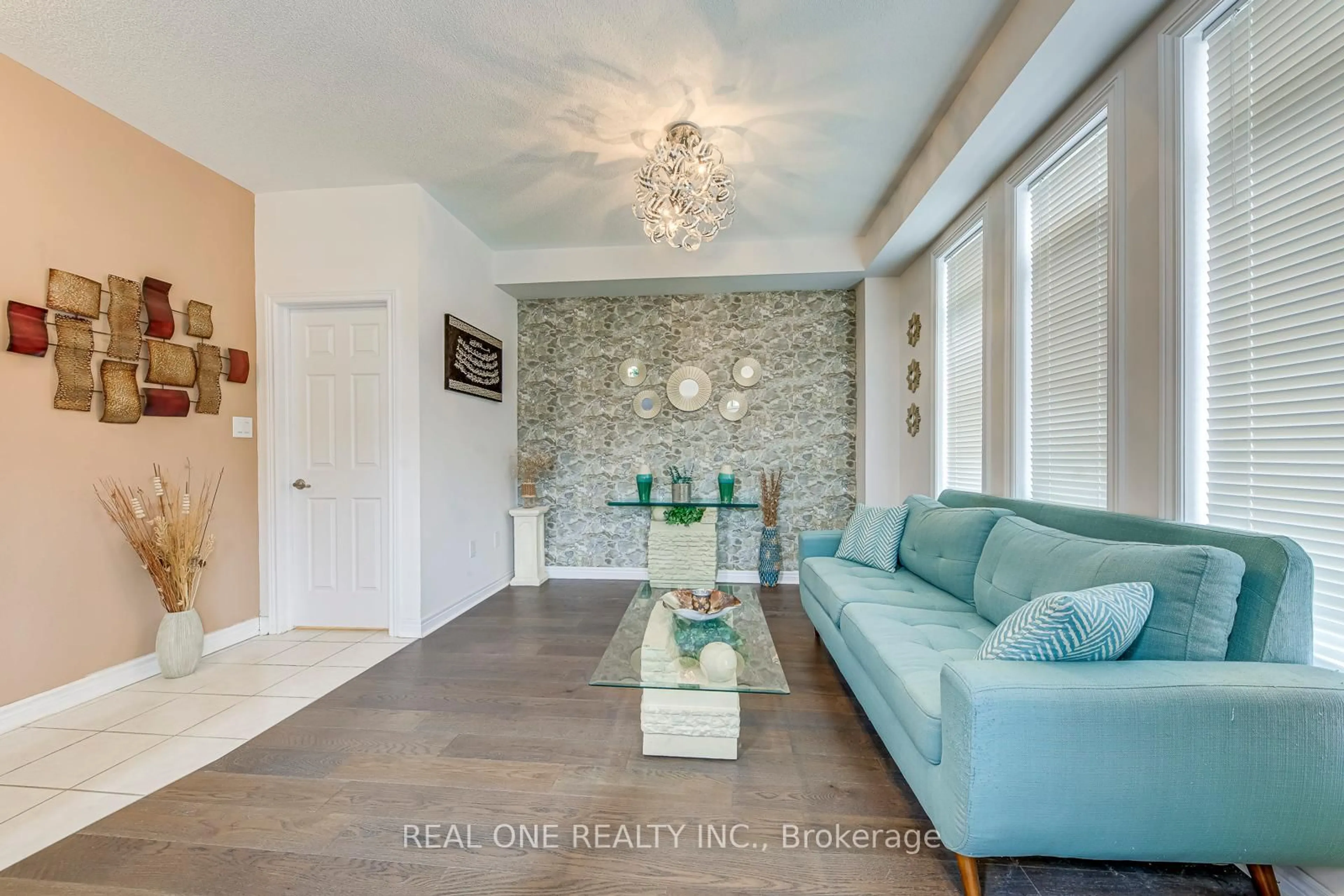 Living room with furniture, unknown for 3310 Erasmum St, Oakville Ontario L6M 1S3