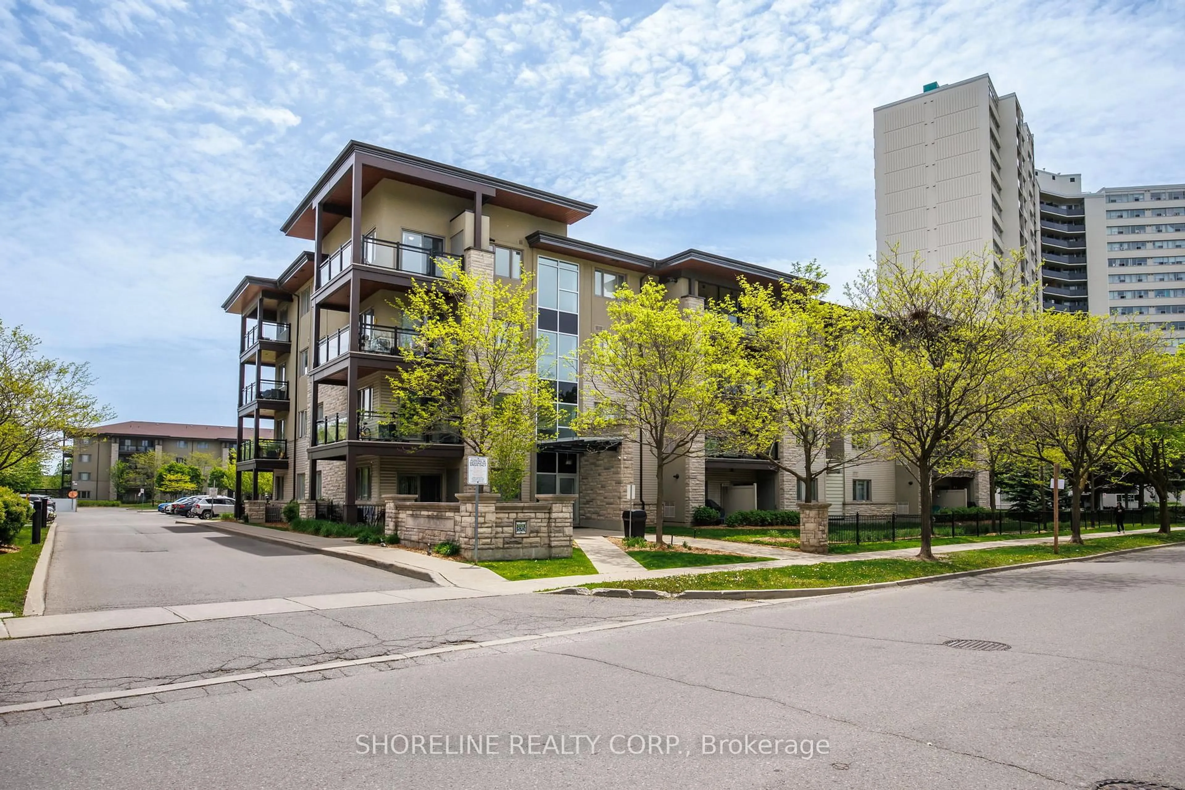 Unknown for 570 Lolita Gdns #401, Mississauga Ontario L5A 0A1