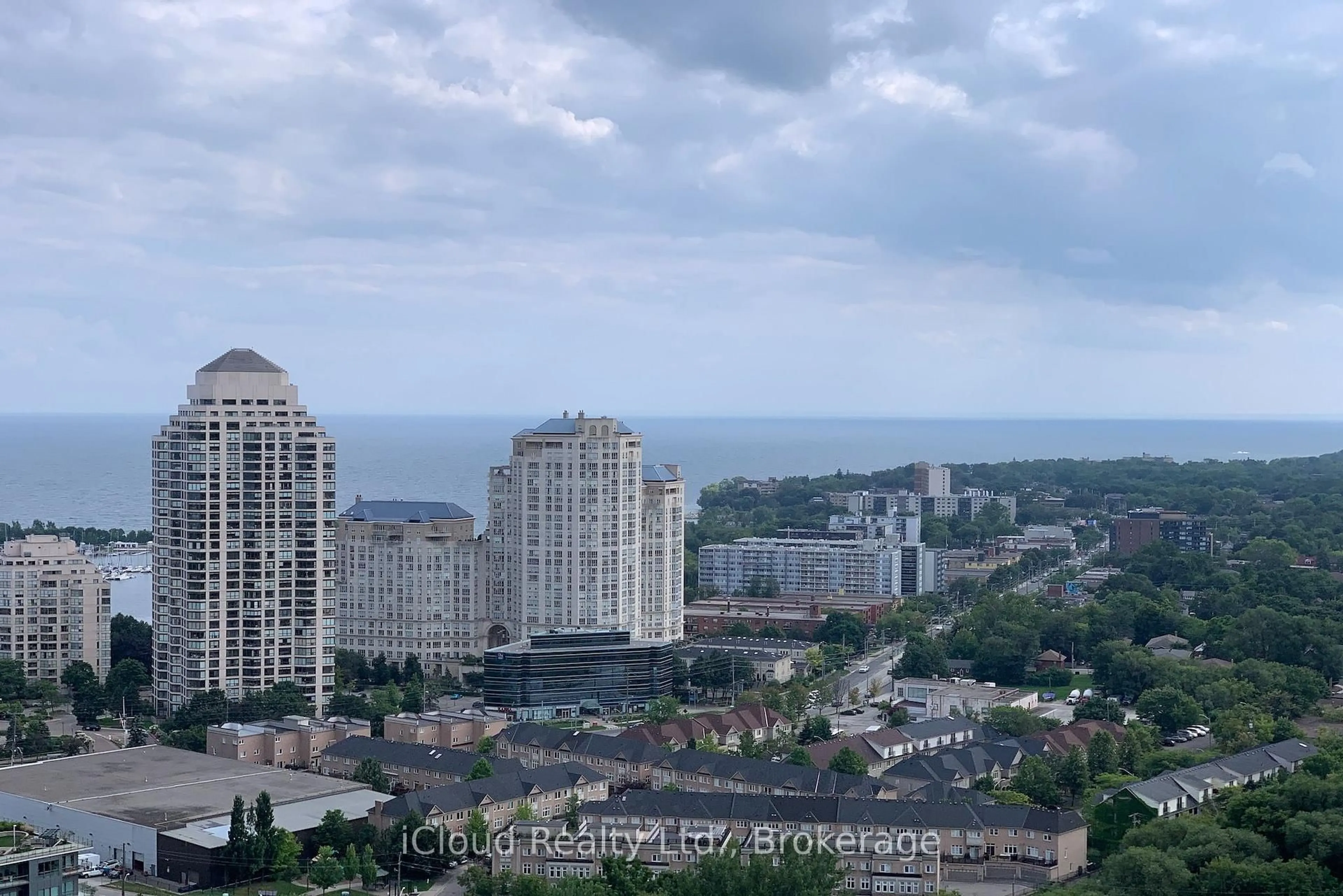 Blurry image for 90 Park Lawn #PH-3103, Toronto Ontario M8Y 0B6