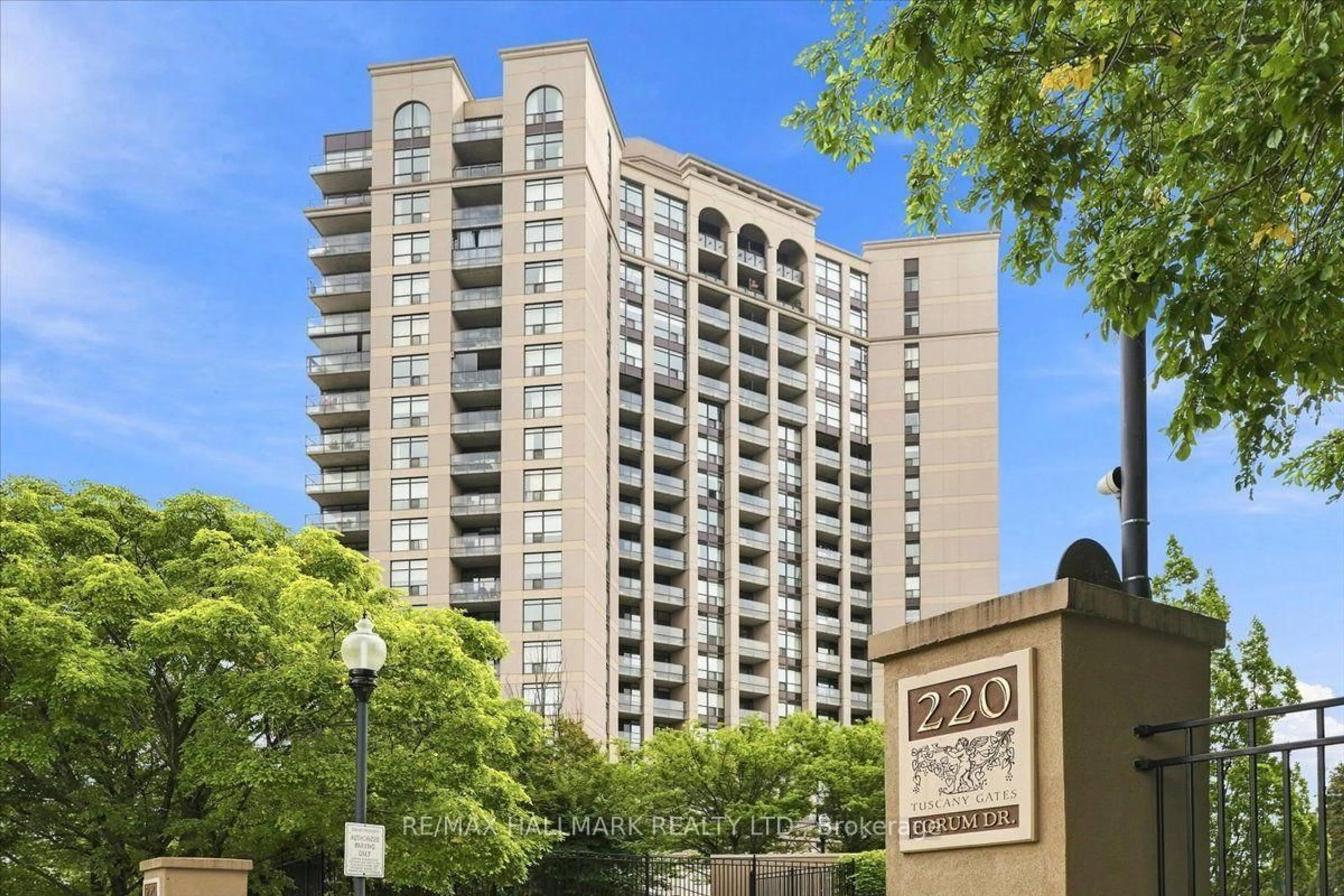 Unknown for 220 Forum Dr #412, Mississauga Ontario L4Z 4K1