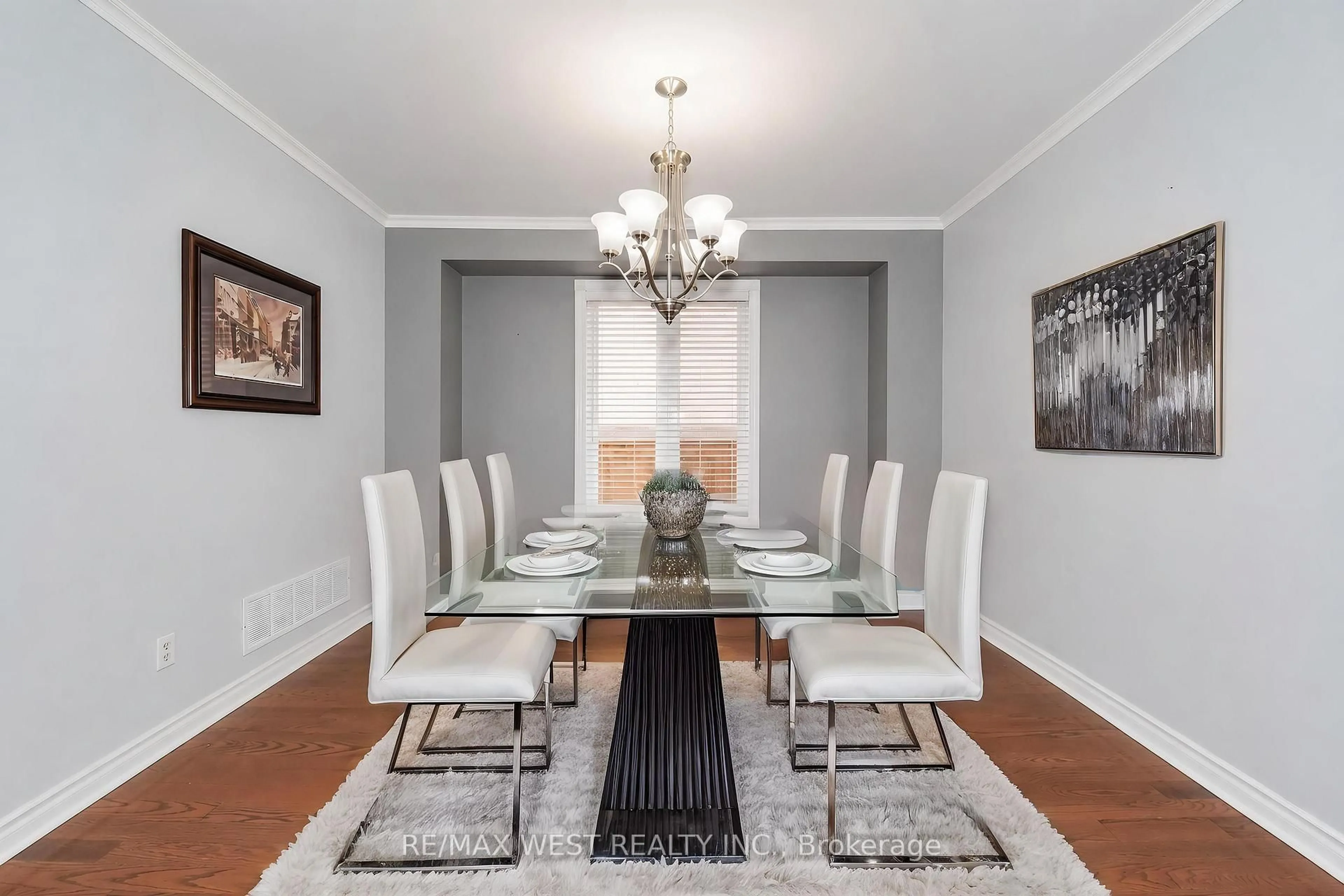 Dining room, unknown for 24 Royal Valley Dr, Caledon Ontario L7C 1B2