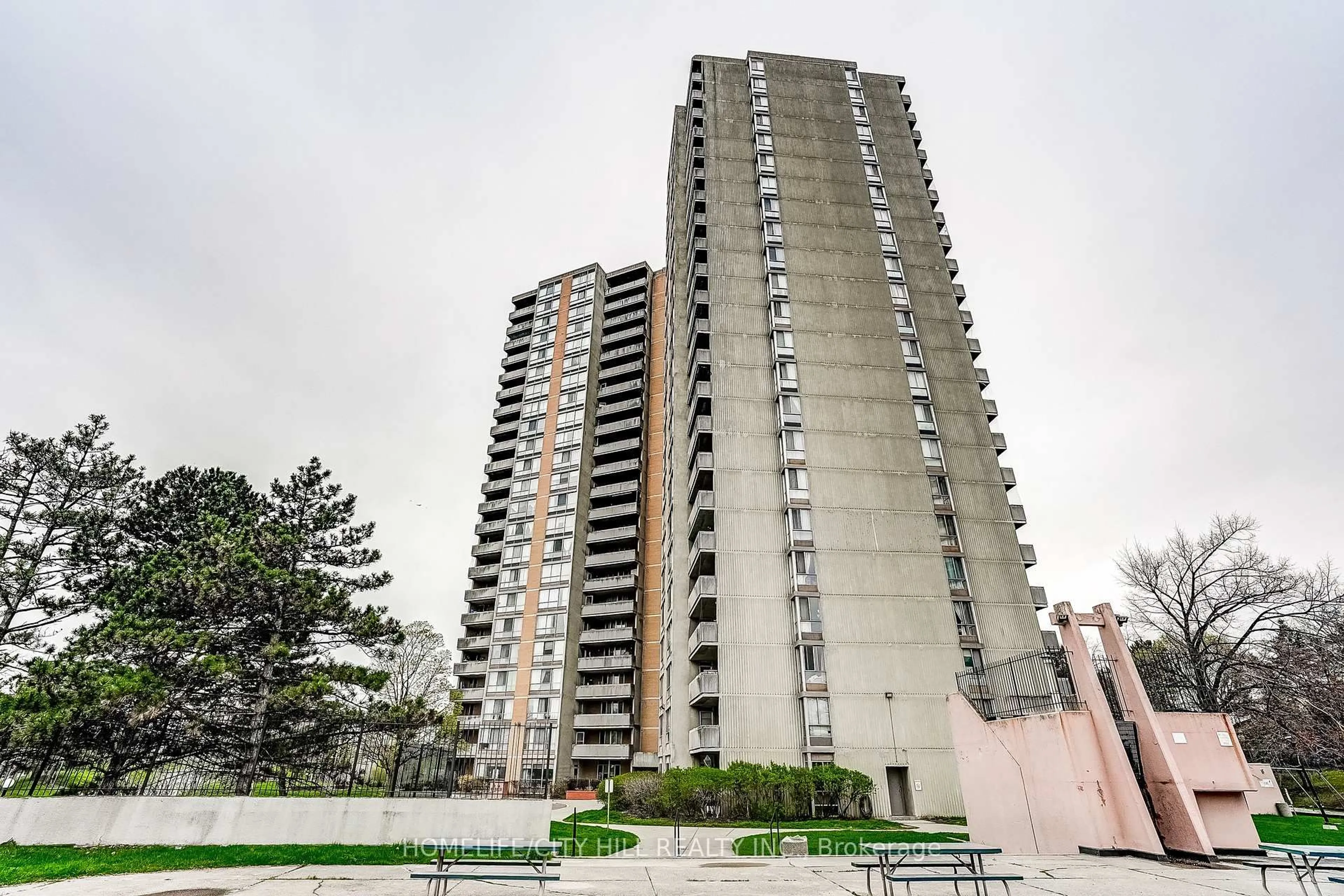 Unknown for 10 Martha Eaton Way #1508, Toronto Ontario M6M 5B3