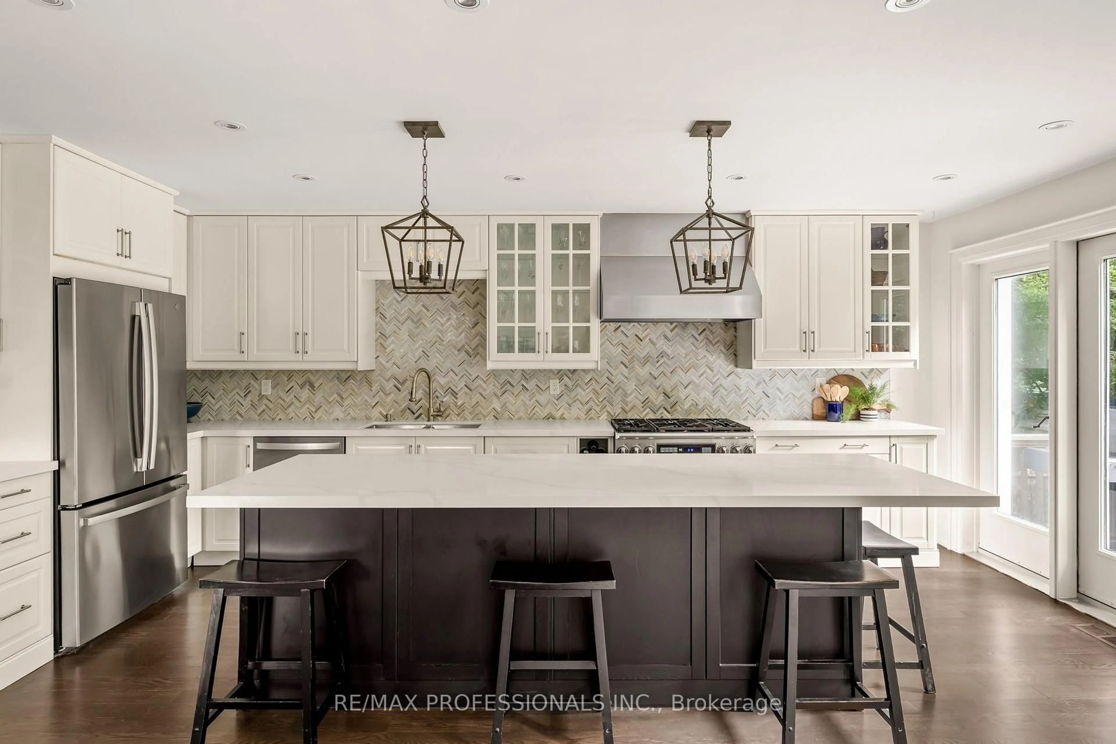 Contemporary kitchen, ceramic/tile floor for 7 Bannon Ave, Toronto Ontario M8X 1T6