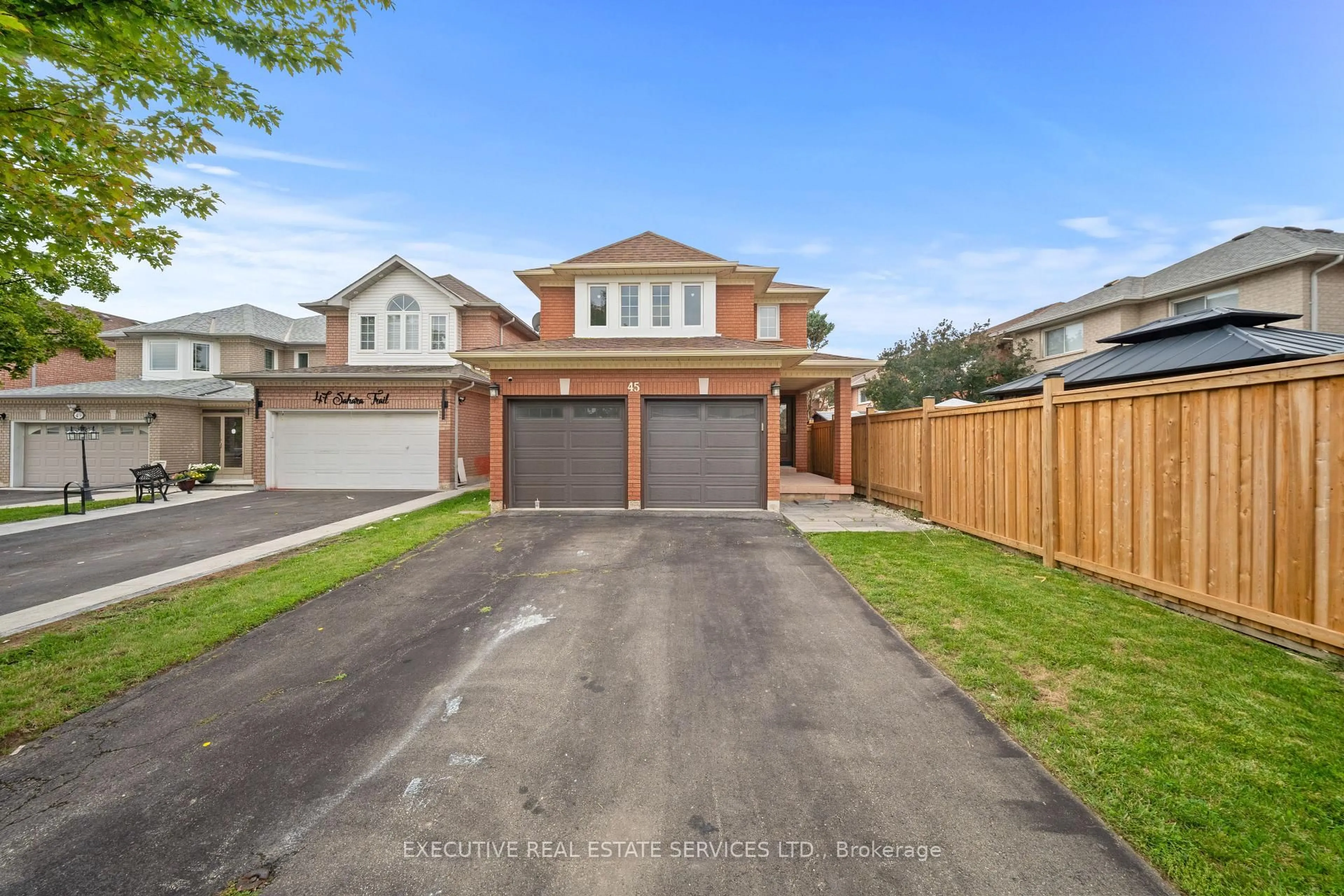 A pic from outside/outdoor area/front of a property/back of a property/a pic from drone, street for 45 Sahara Tr, Brampton Ontario L6R 1P3