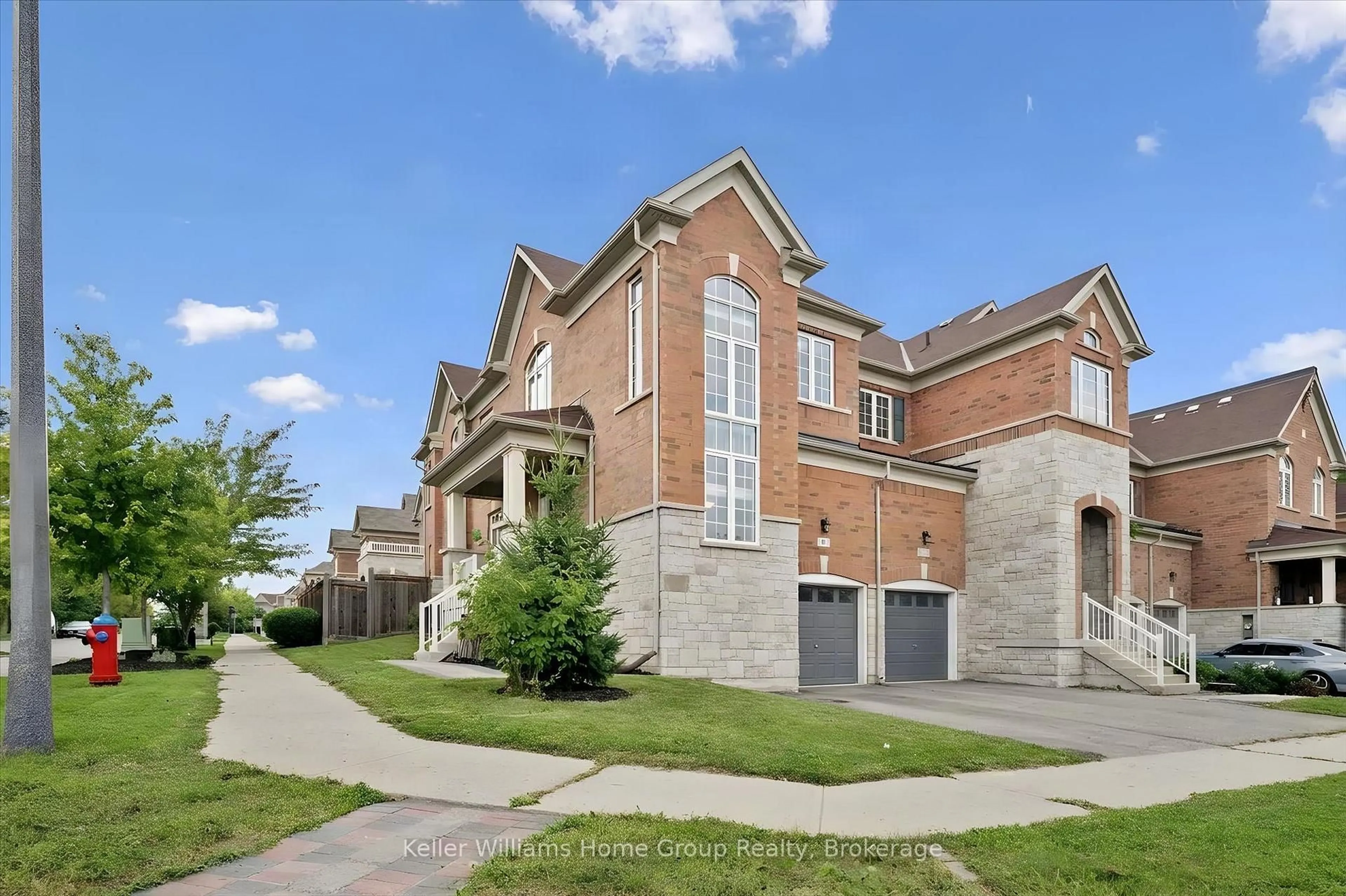 Home with brick exterior material, street for 61 Ridgegate Cres, Halton Hills Ontario L7G 0L6
