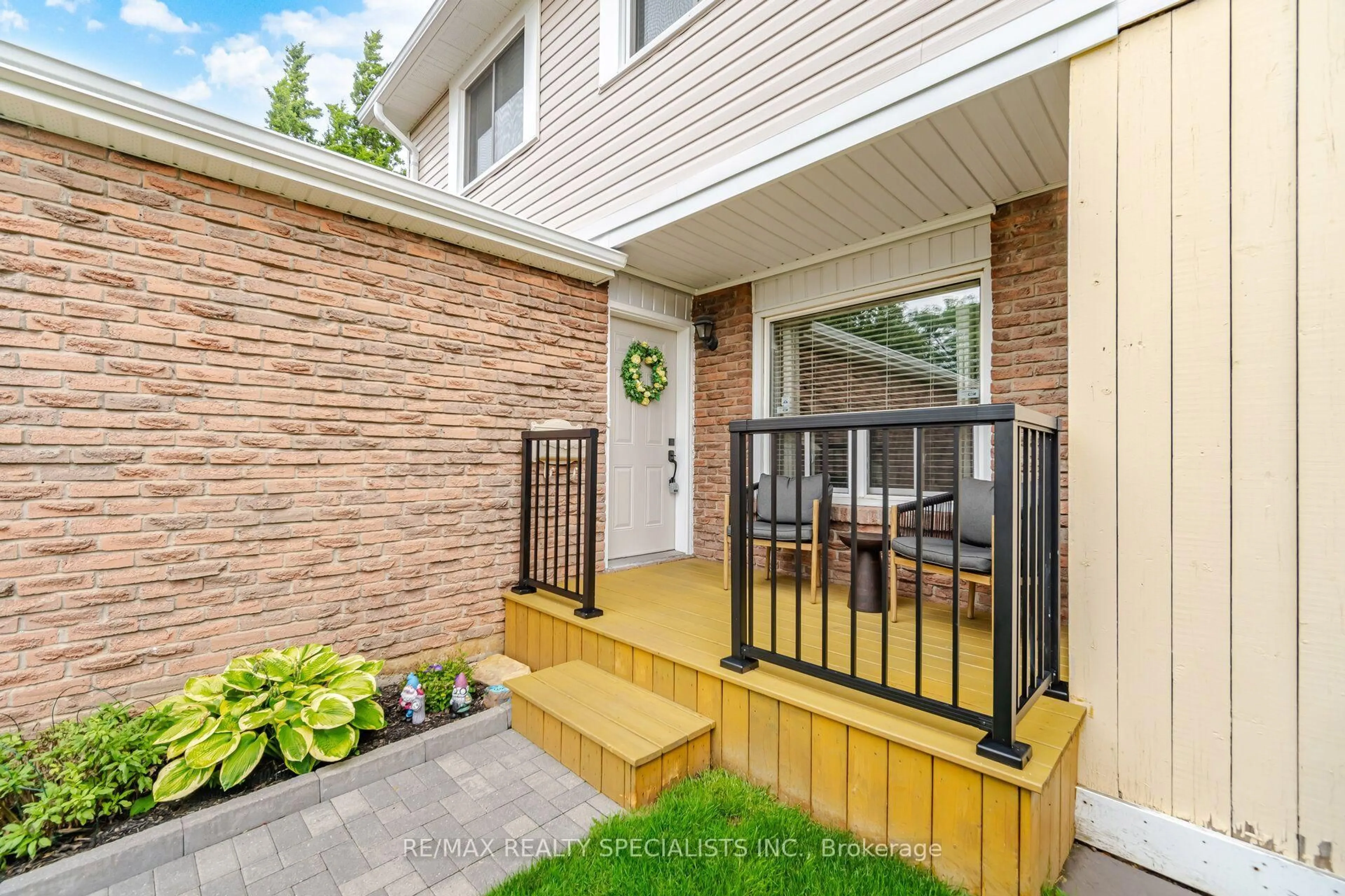 Unknown for 6851 Avila Rd, Mississauga Ontario L5N 1R9