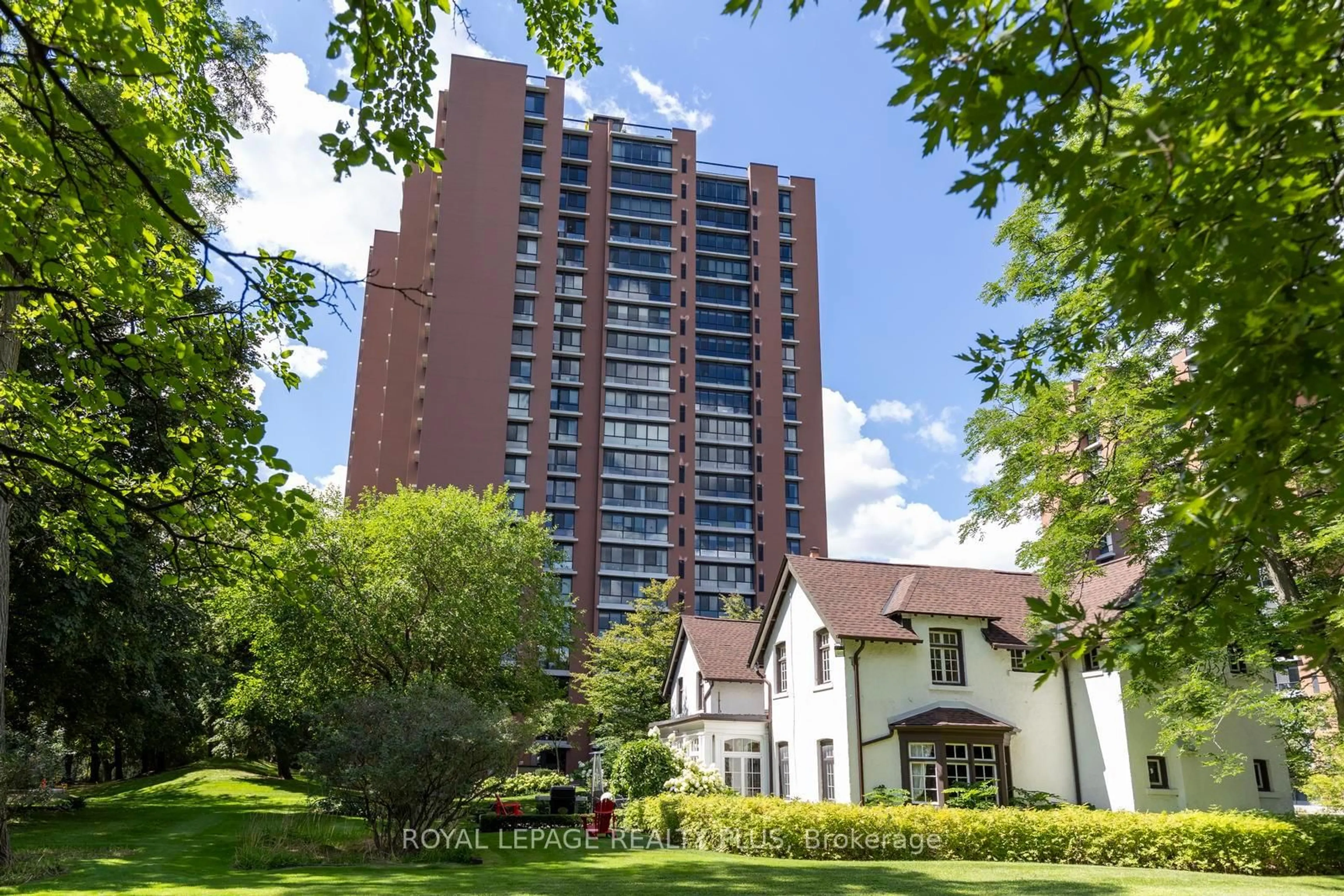 Unknown for 1400 Dixie Rd #2203, Mississauga Ontario L5E 3E1