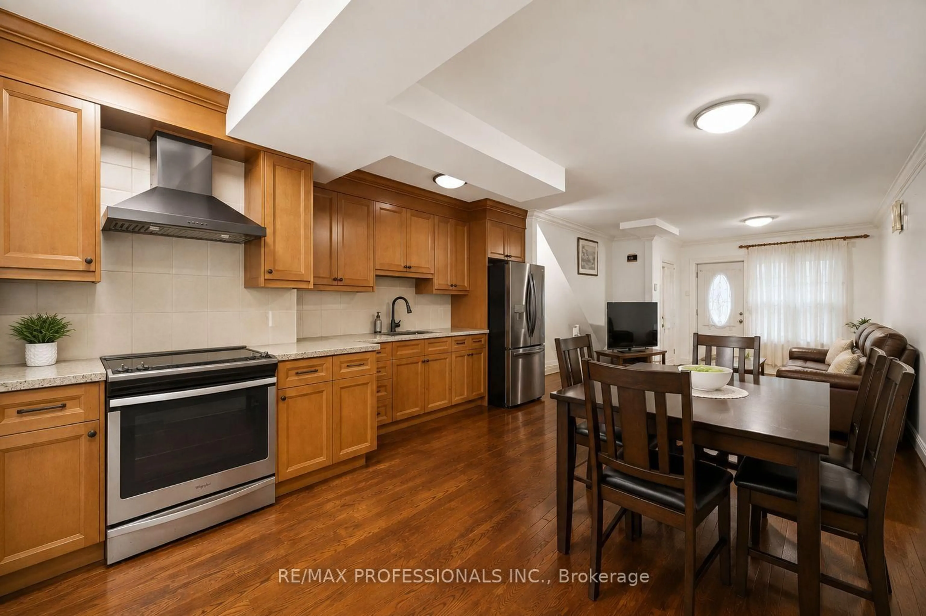 Open concept kitchen, unknown for 166 Caledonia Rd, Toronto Ontario M6E 4S7