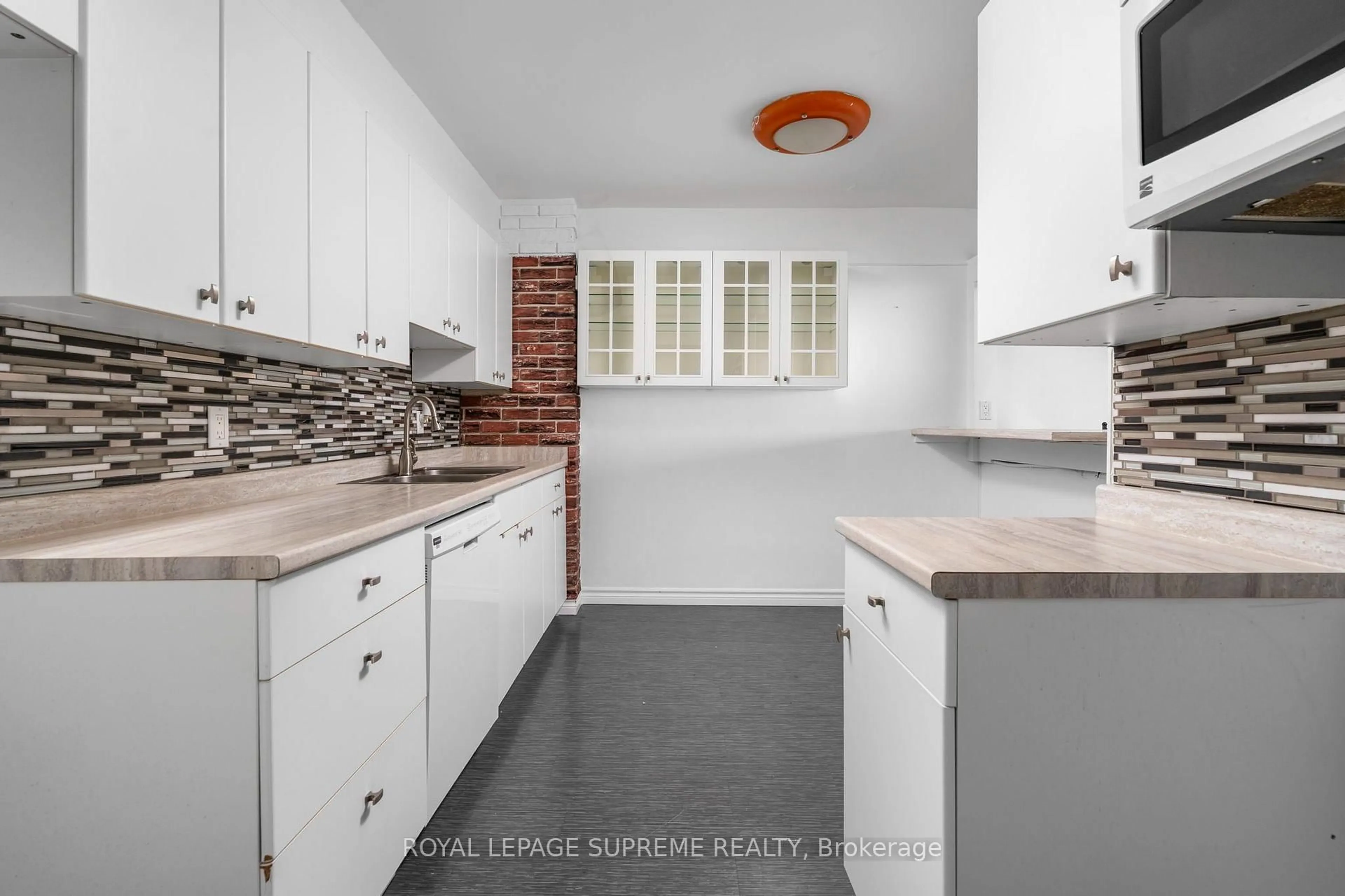 Standard kitchen, ceramic/tile floor for 85 Emmett Ave #2409, Toronto Ontario M6M 5A2