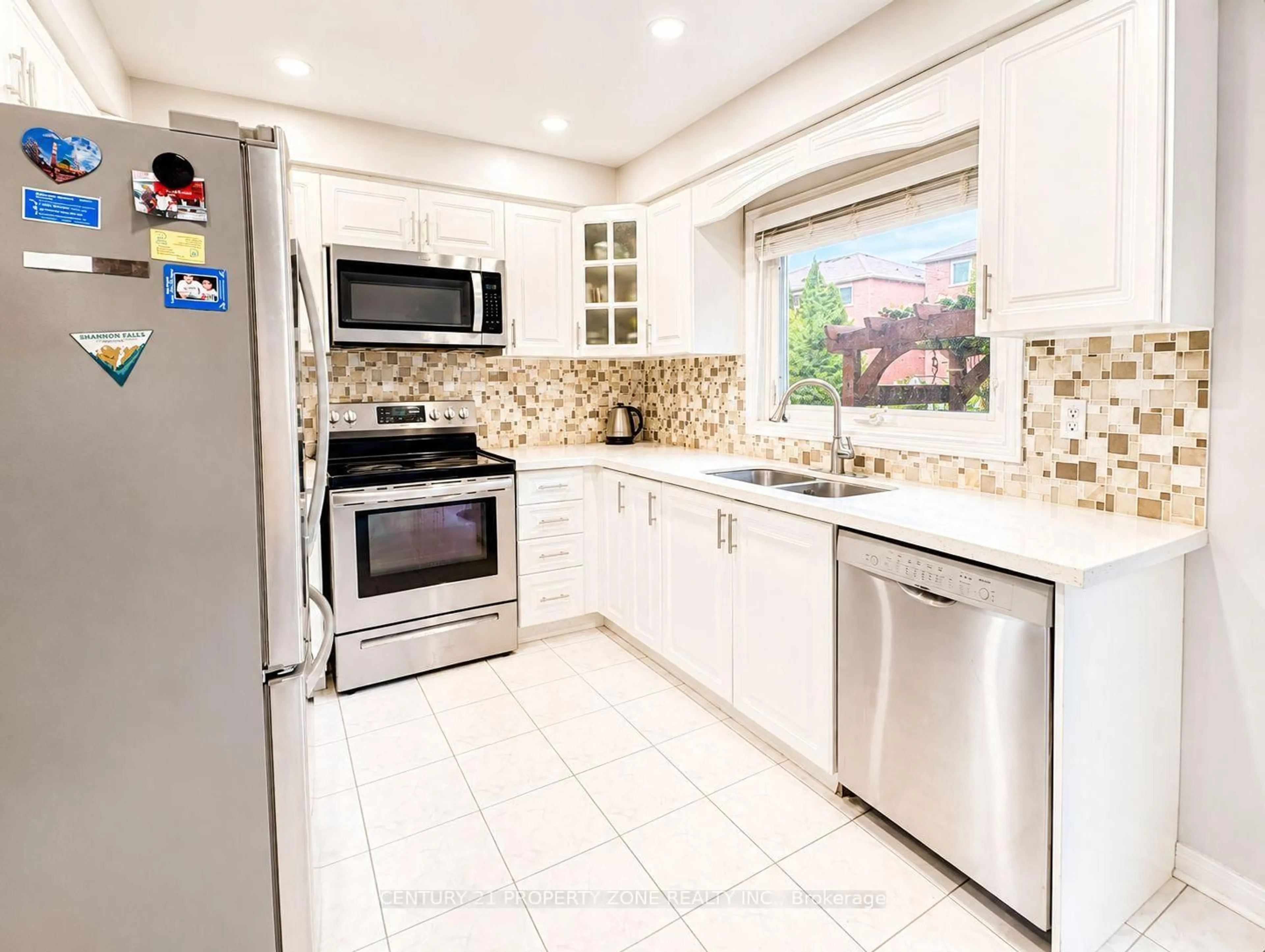 Unknown for 5456 Palmerston Cres, Mississauga Ontario L5M 5Z8