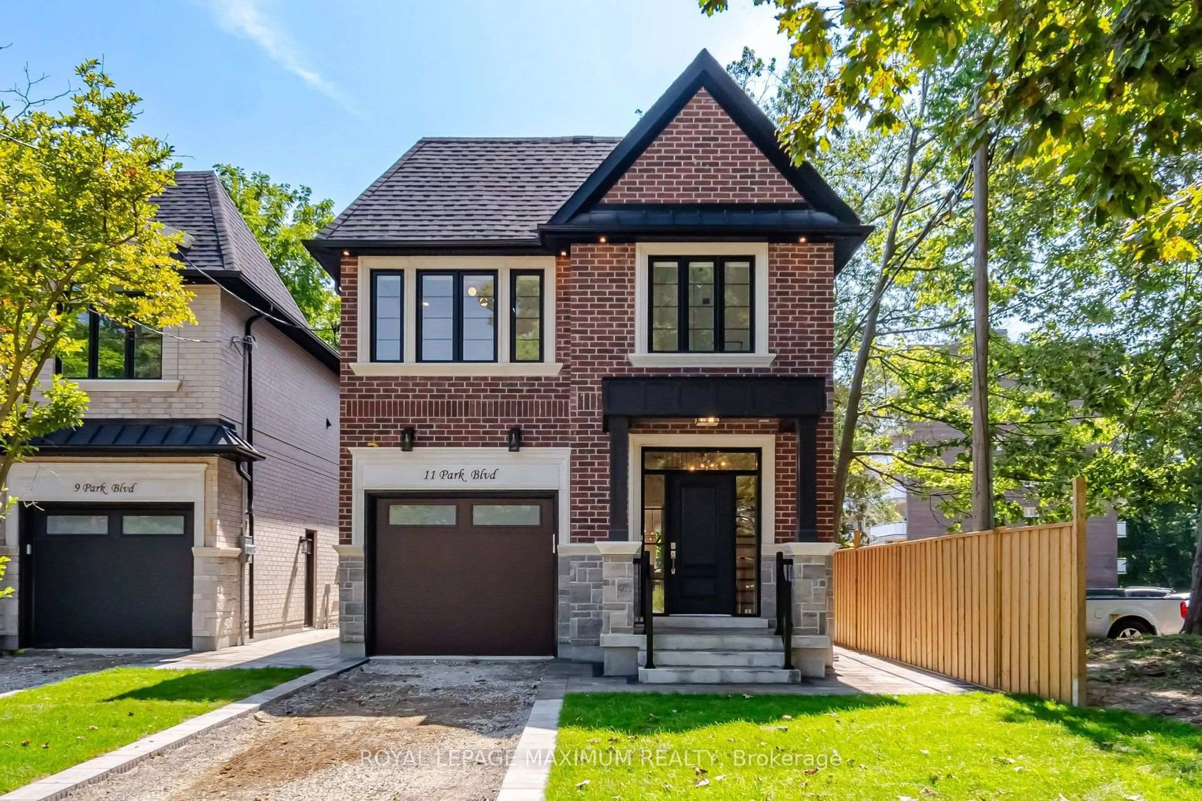 Home with brick exterior material, street for 11 Park Blvd, Toronto Ontario M8W 1G3