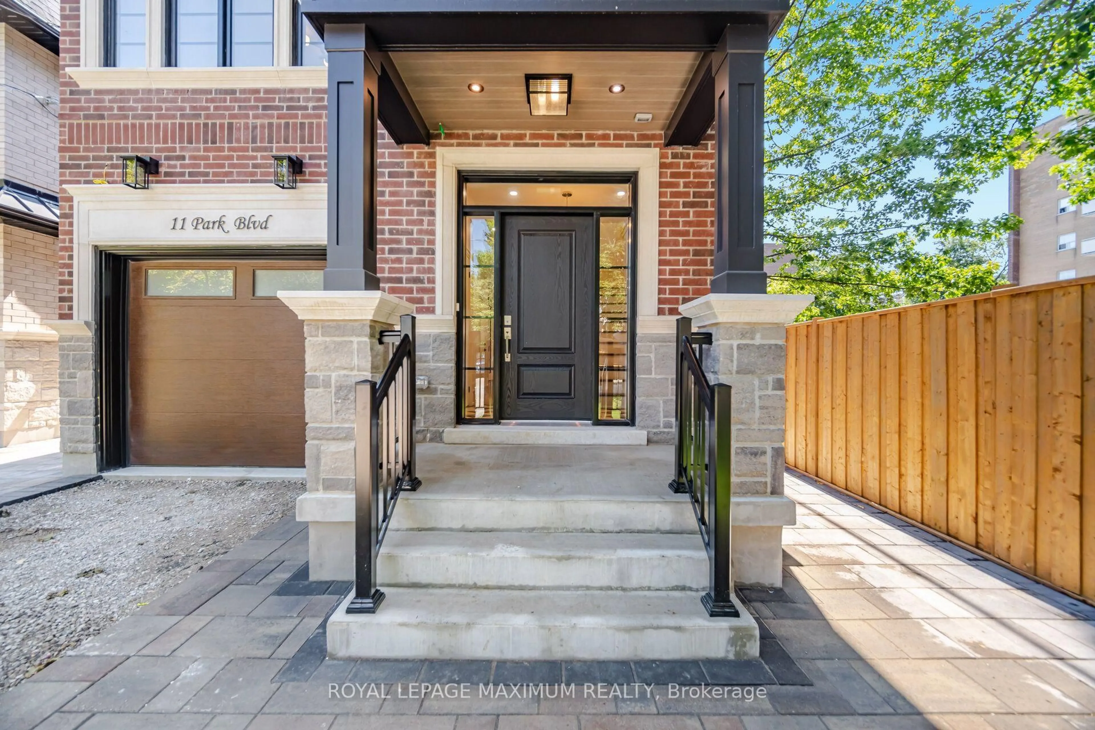 Home with brick exterior material, street for 11 Park Blvd, Toronto Ontario M8W 1G3