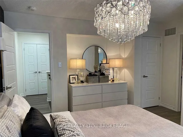 1222 Rose Way #42, Milton 3