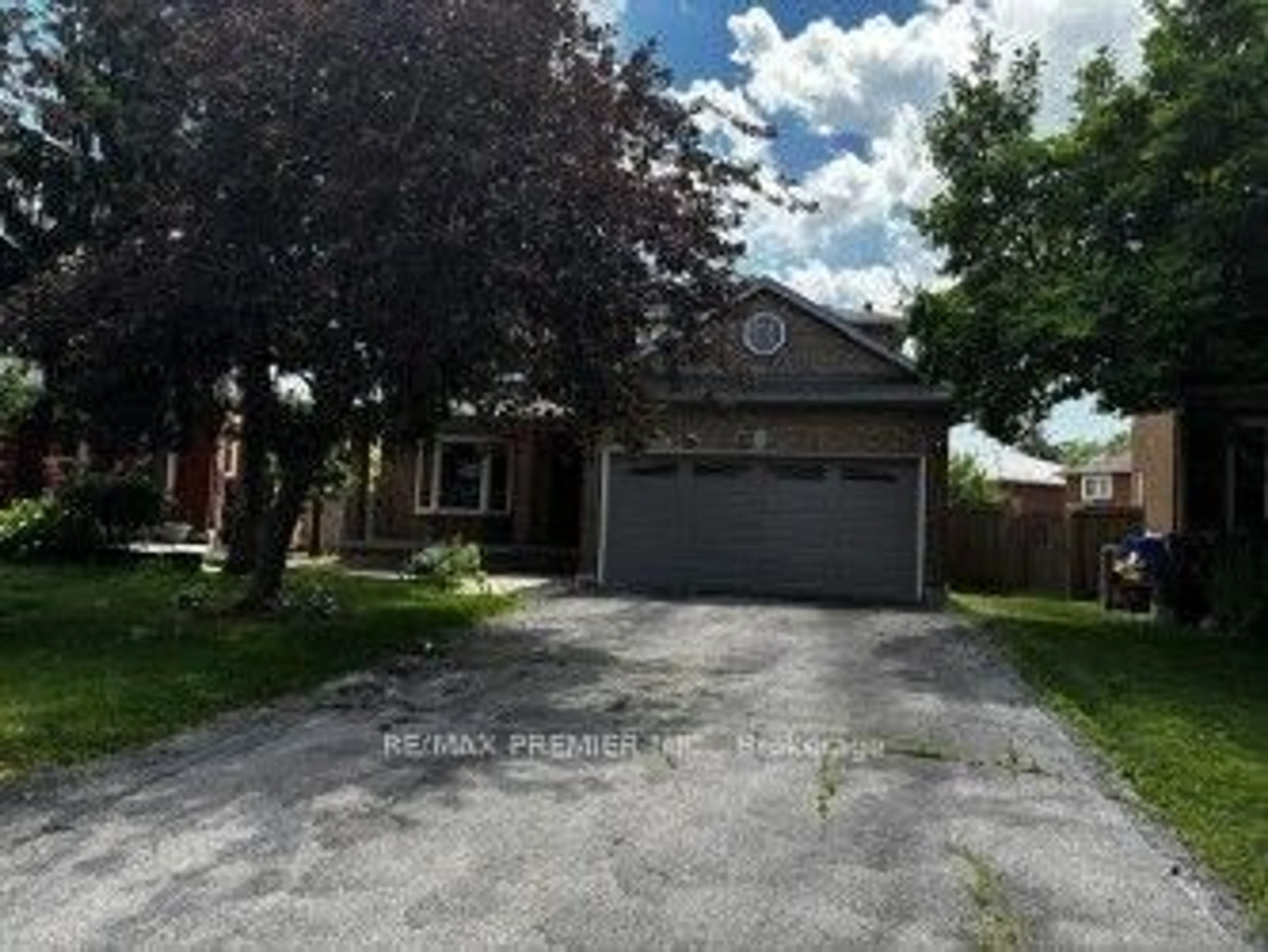 Unknown for 4464 Stonemill Crt, Mississauga Ontario L5V 1E5