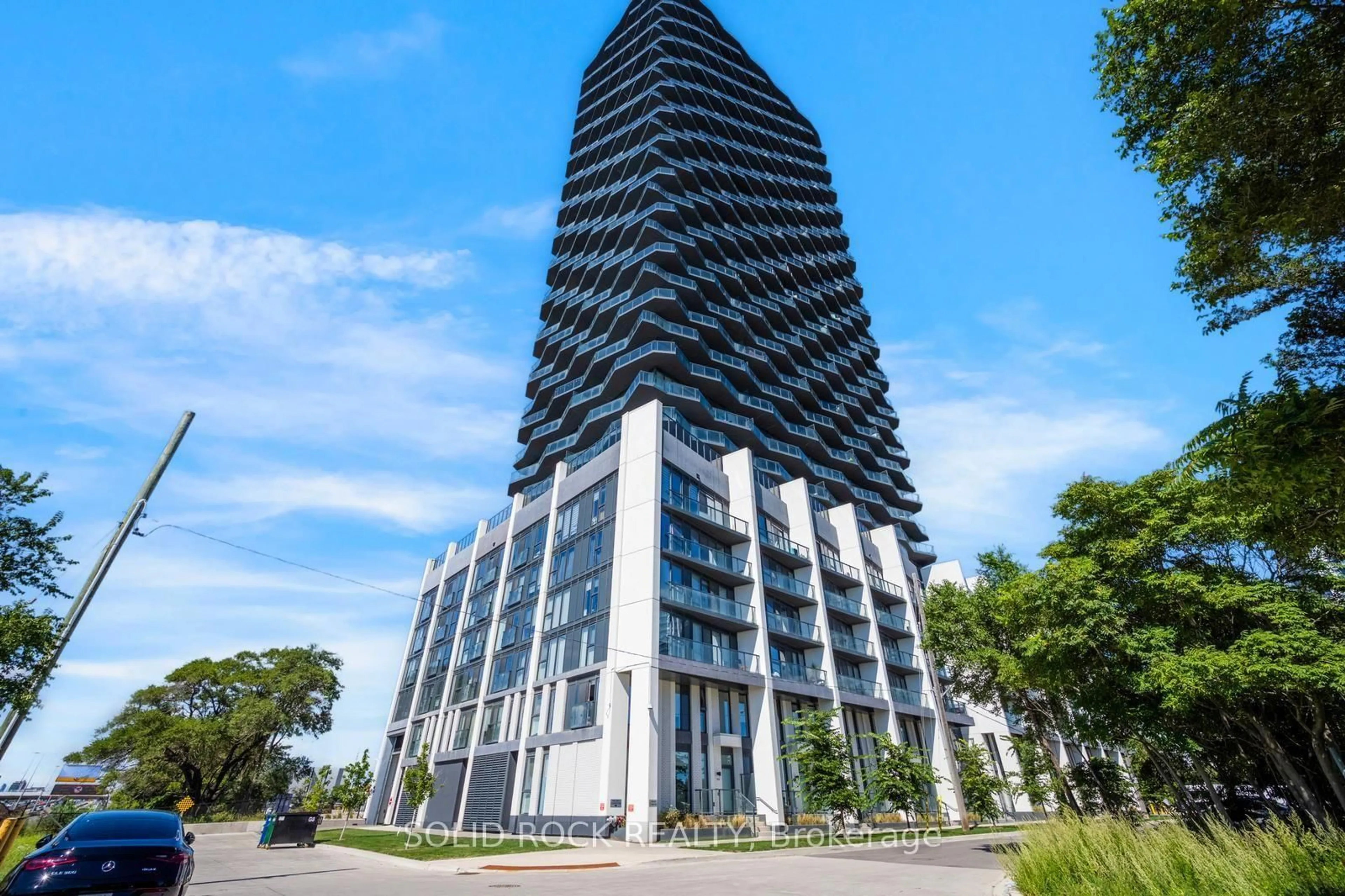 Indoor foyer for 36 Zorra St #211, Toronto Ontario M8Z 4Z7