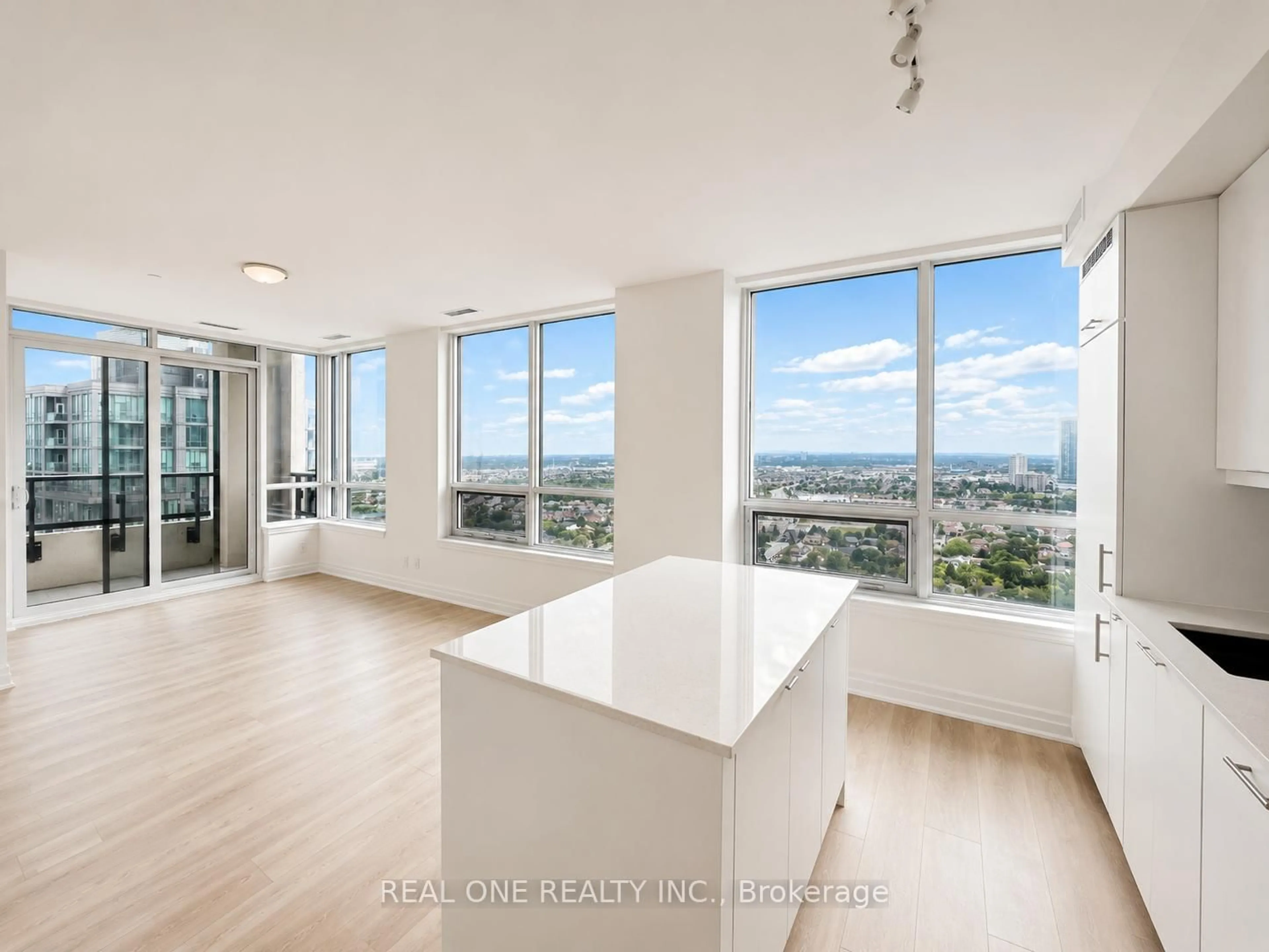 Unknown for 36 Elm Dr #3008, Mississauga Ontario L5B 0N3