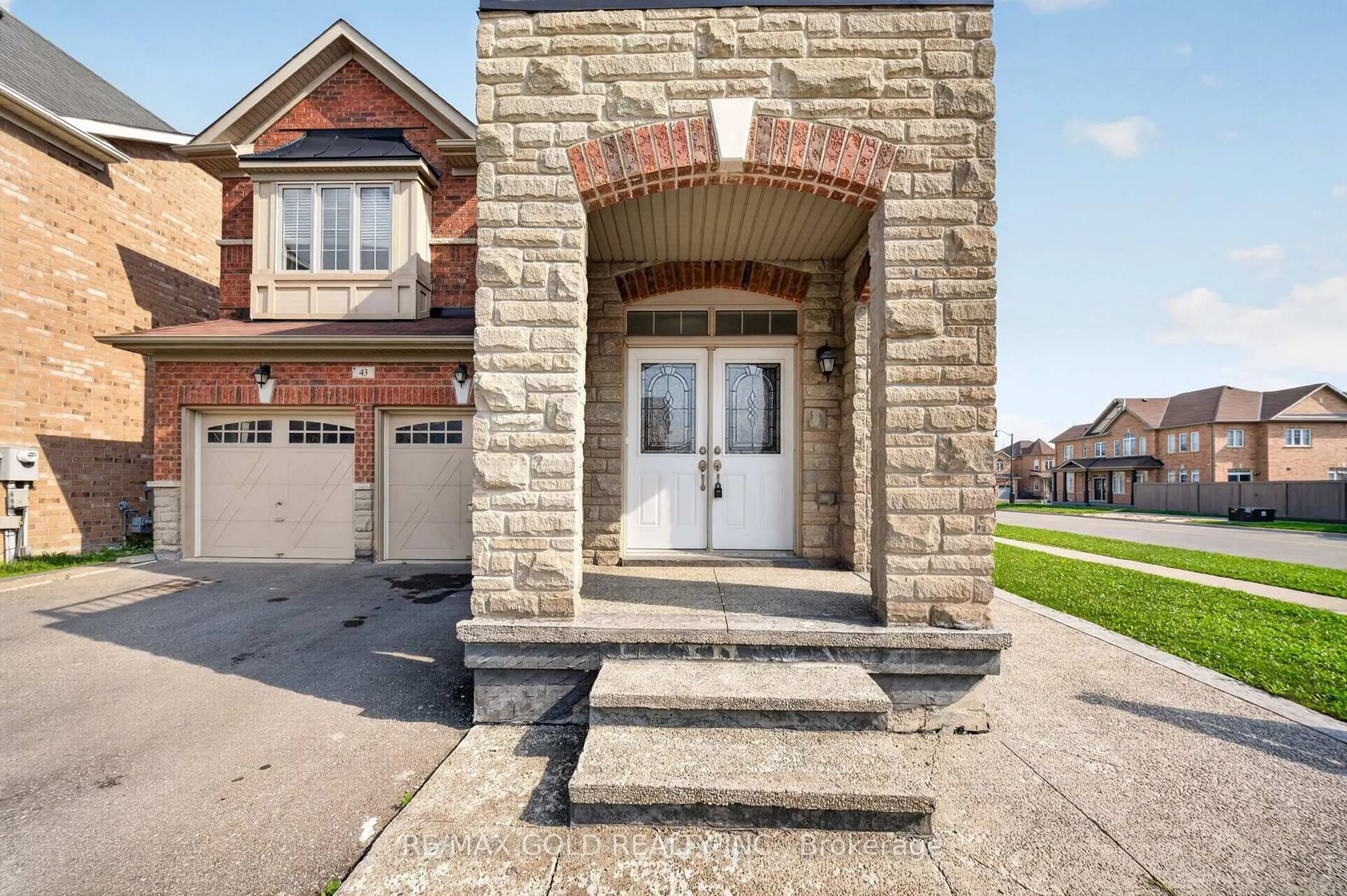 Home with brick exterior material, street for 43 Kilkarrin Rd, Brampton Ontario L7A 4C6