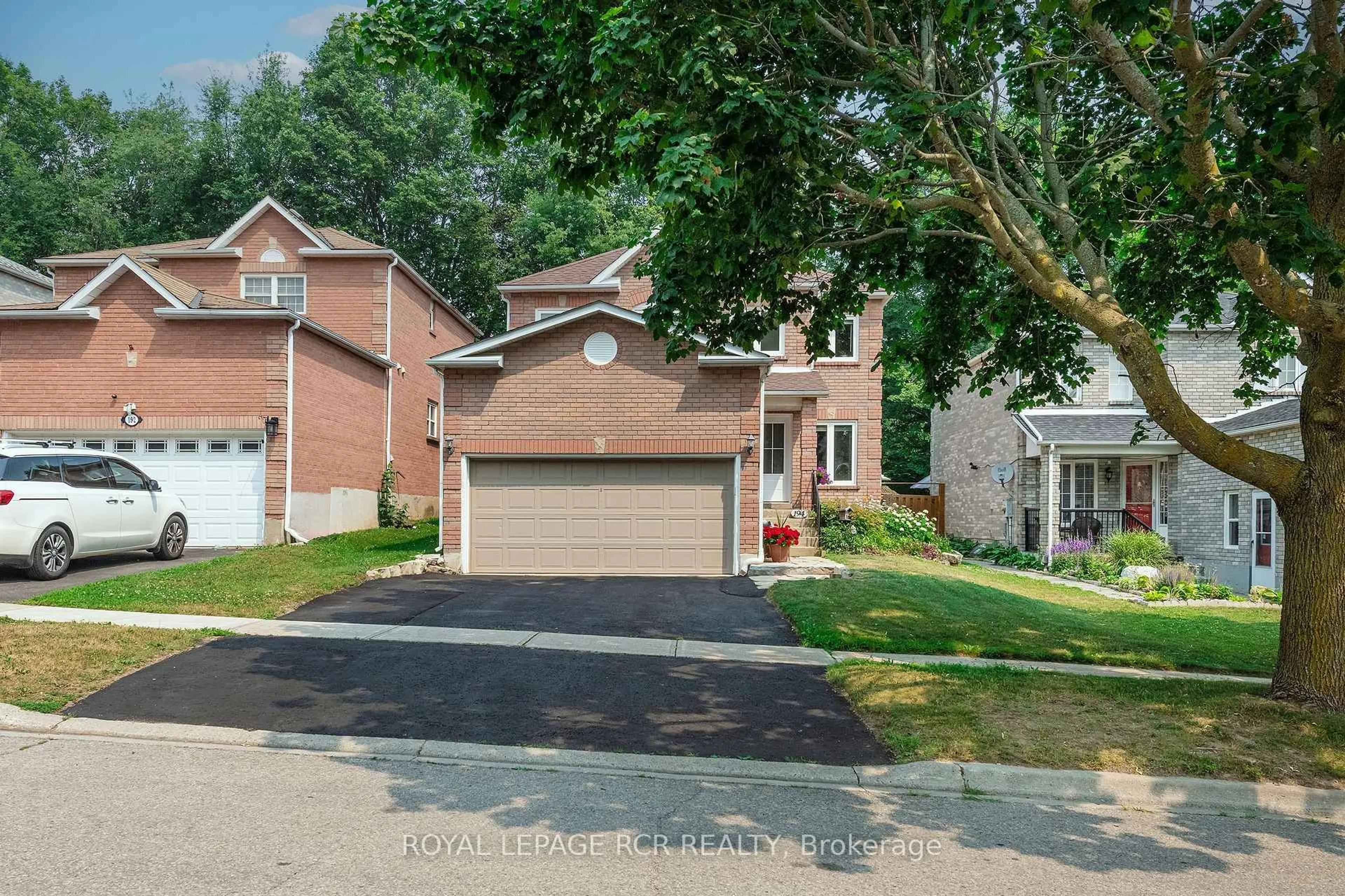 Unknown for 194 Lisa Marie Dr, Orangeville Ontario L9W 4P7