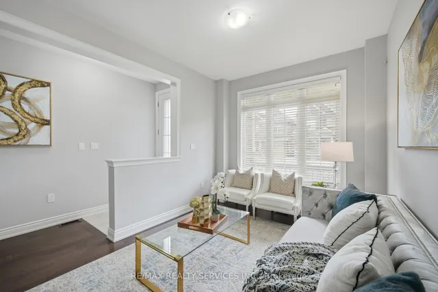12 Enclave Tr, Brampton 5