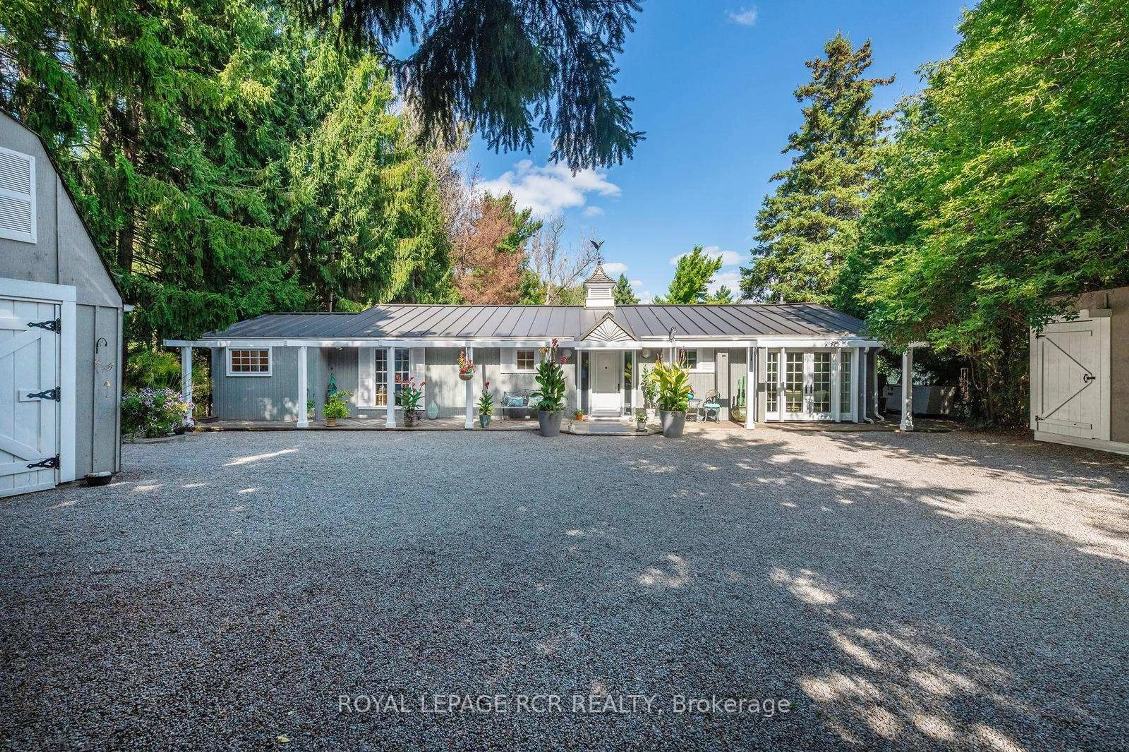 A pic from outside/outdoor area/front of a property/back of a property/a pic from drone, unknown for 114 Kennedy Rd, Caledon Ontario L7C 2A7
