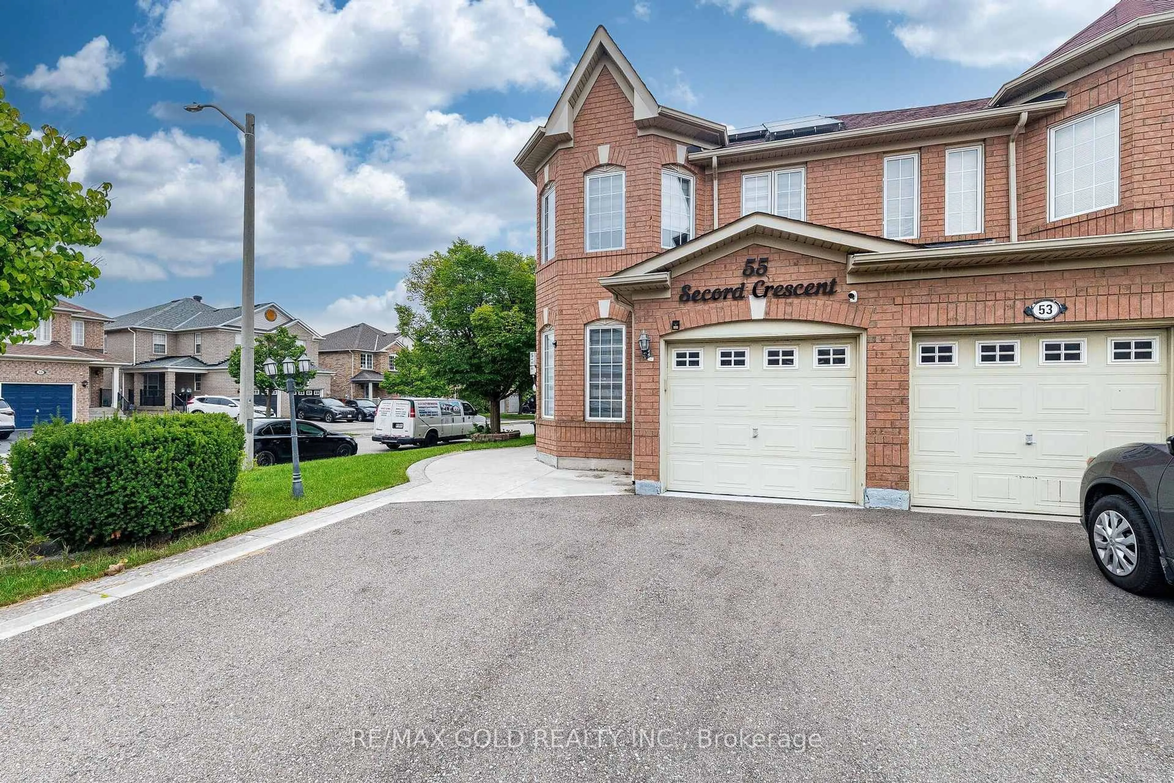 Home with brick exterior material, street for 55 Secord Cres, Brampton Ontario L6X 4Y8