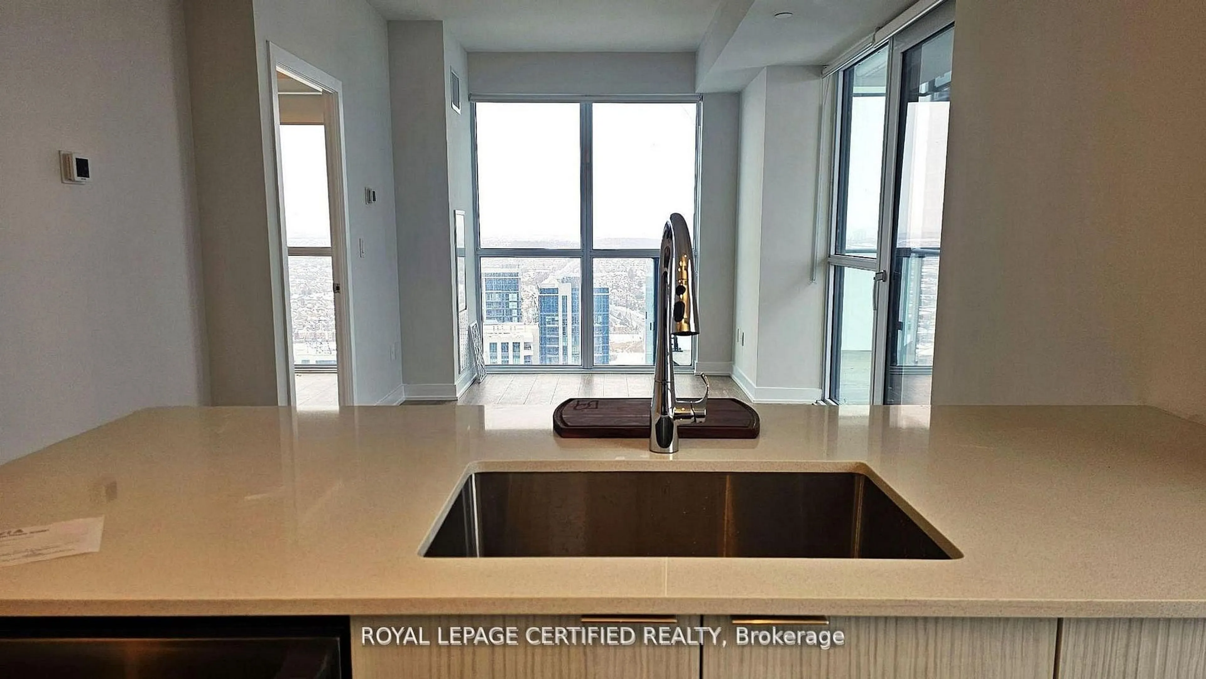 Unknown for 430 Square One Dr #3011, Mississauga Ontario L5B 0L6