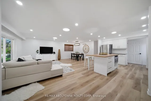 2306 Devon Rd, Oakville 5