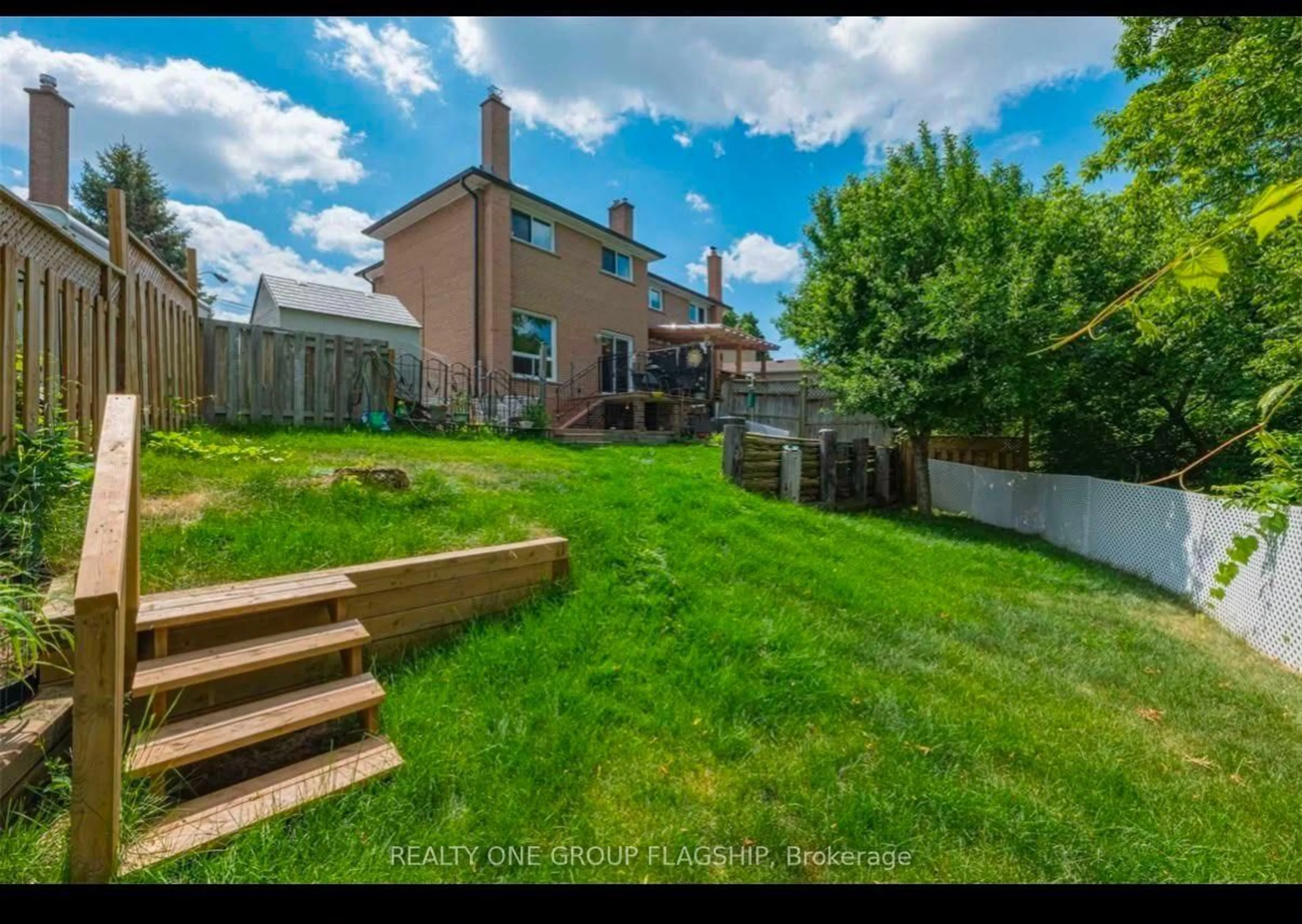 A pic from outside/outdoor area/front of a property/back of a property/a pic from drone, unknown for 12 Azalea Crt, Toronto Ontario M9M 1V1