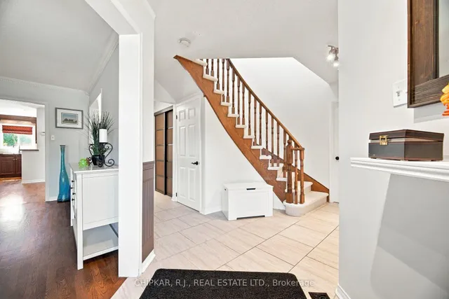 41 Chester Cres, Halton Hills 4