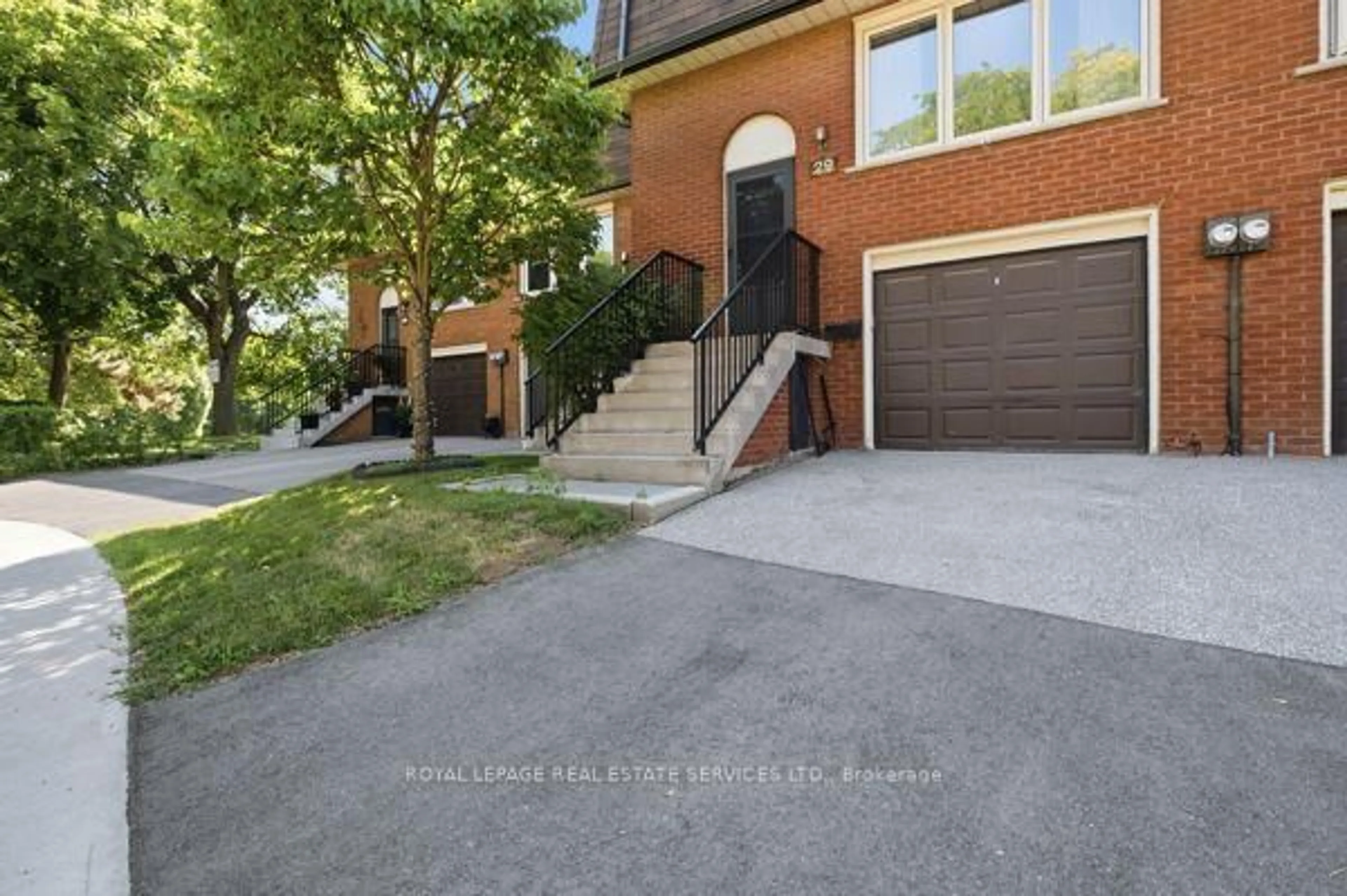 Unknown for 29 Silver Shadow Path, Toronto Ontario M9C 4Y2