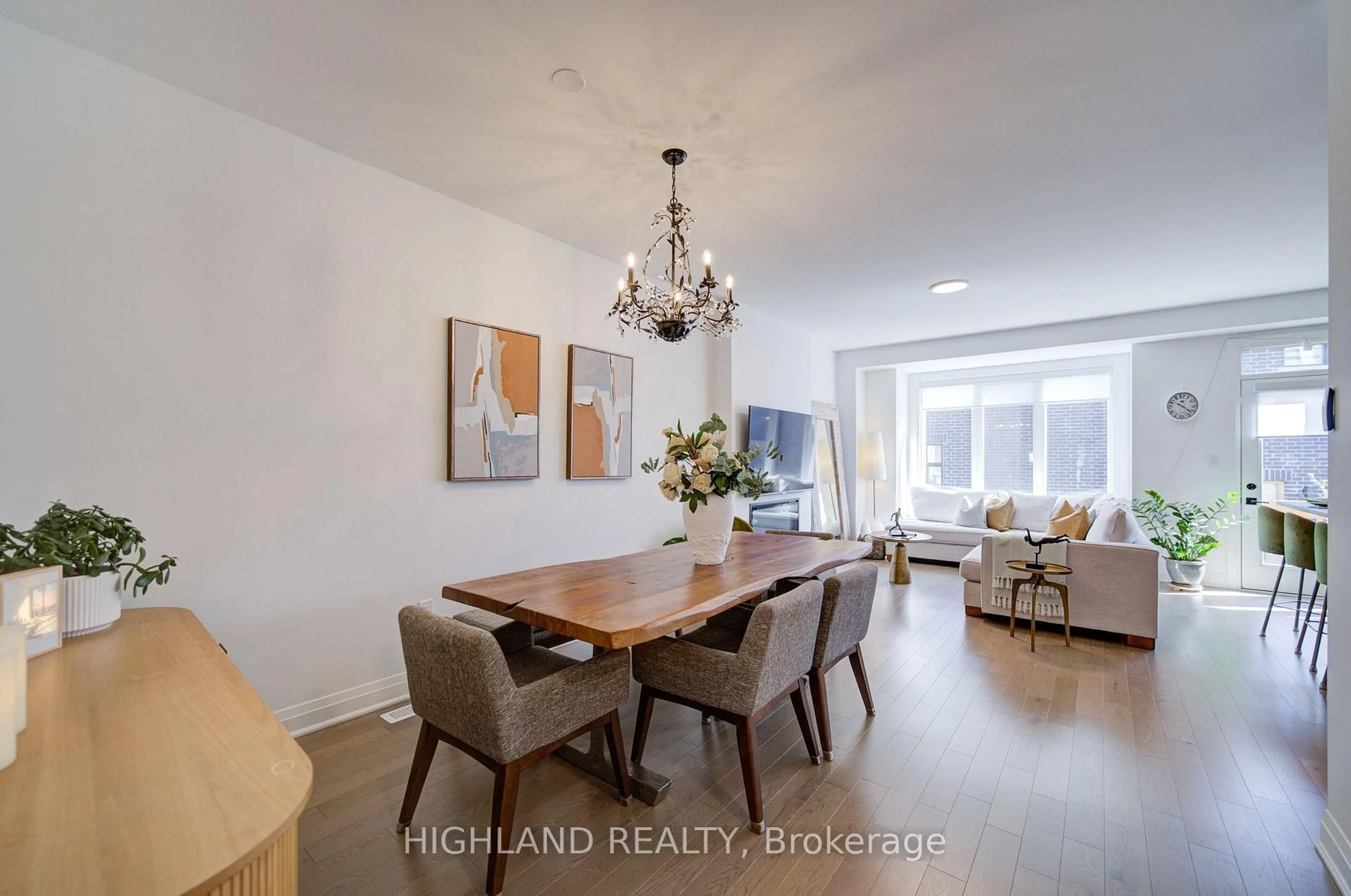 Dining room, wood/laminate floor for 3153 John Mckay Blvd, Oakville Ontario L6H 8A8