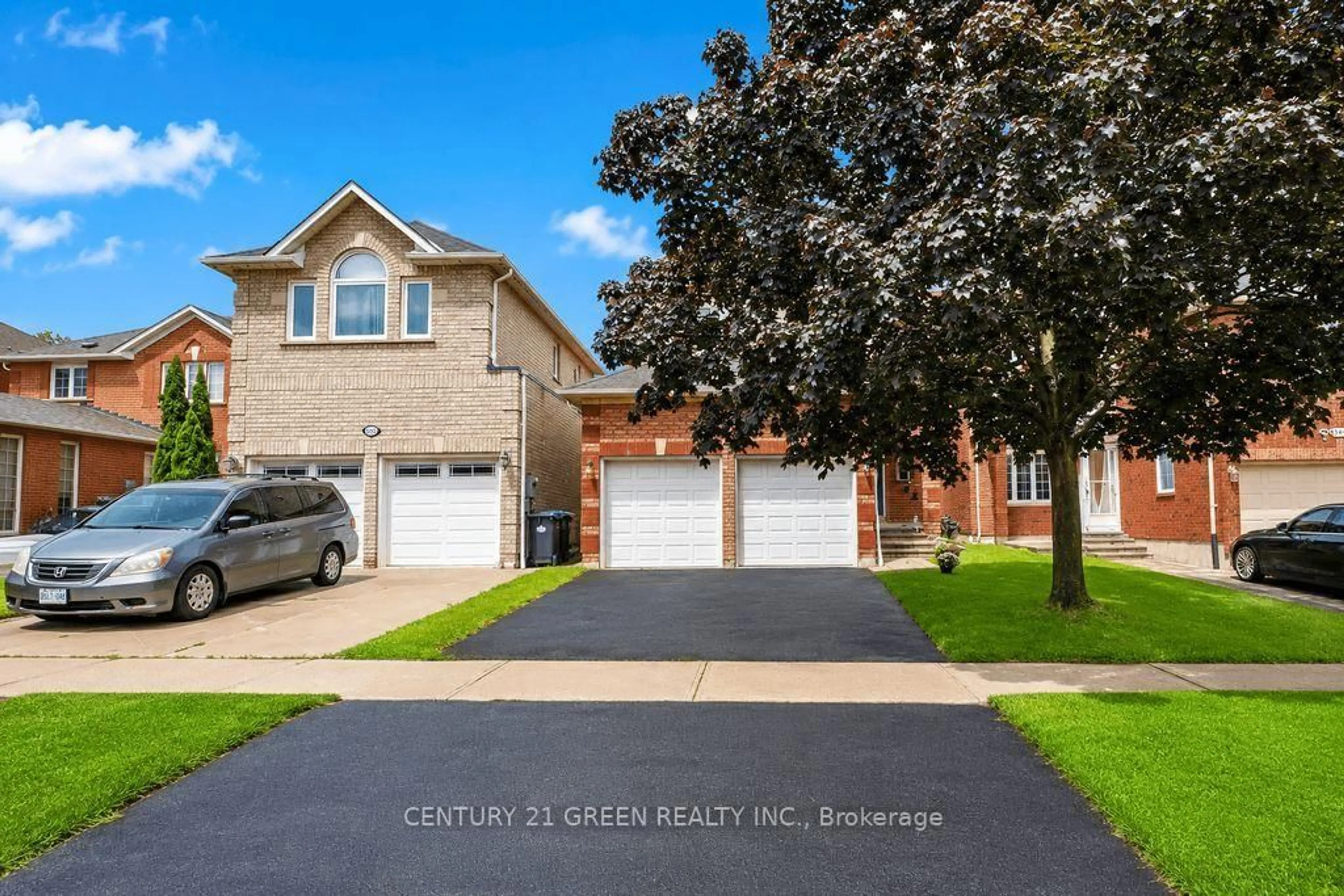 Home with brick exterior material, street for 1446 Grossi St, Mississauga Ontario L5V 1T8
