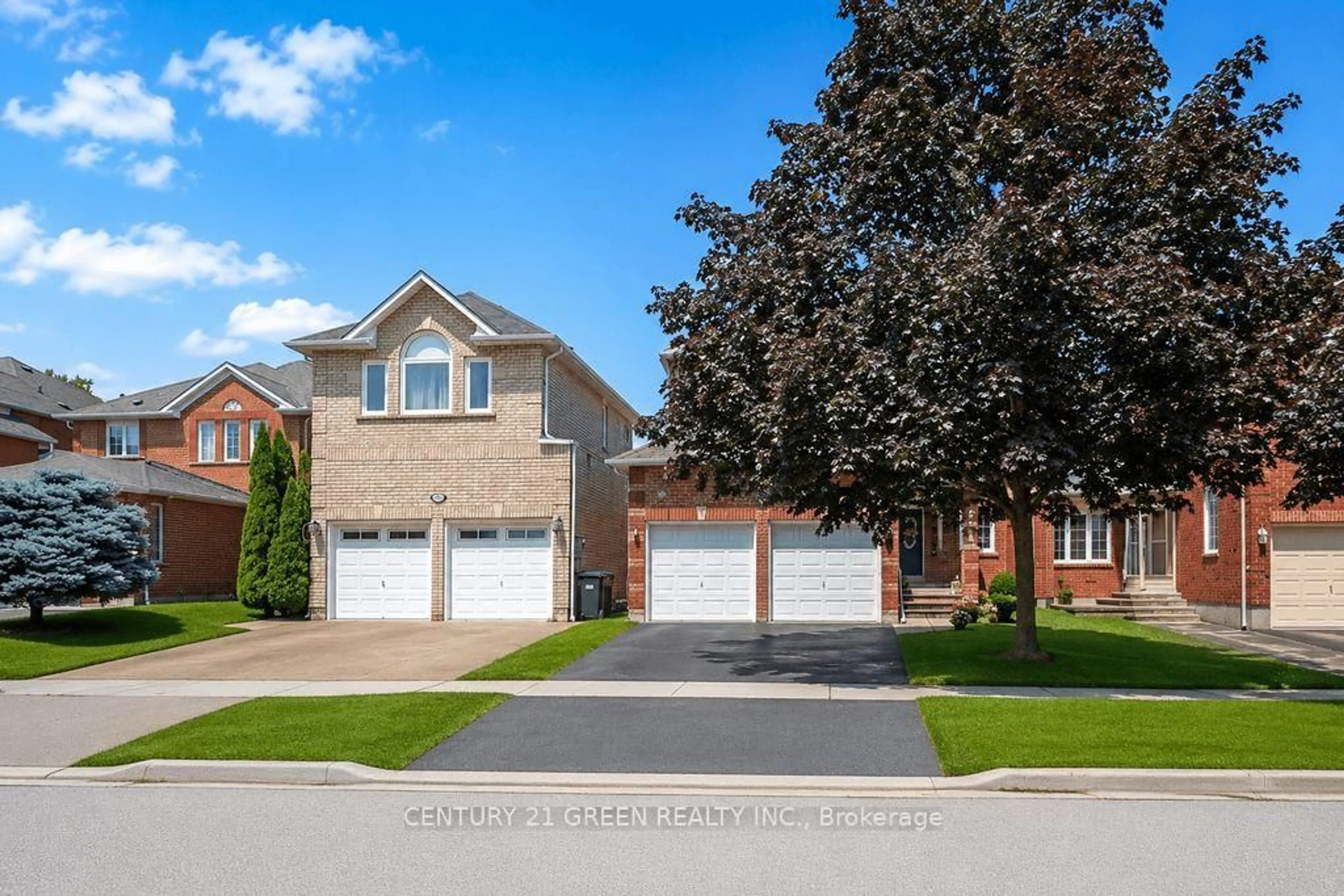 Home with brick exterior material, street for 1446 Grossi St, Mississauga Ontario L5V 1T8