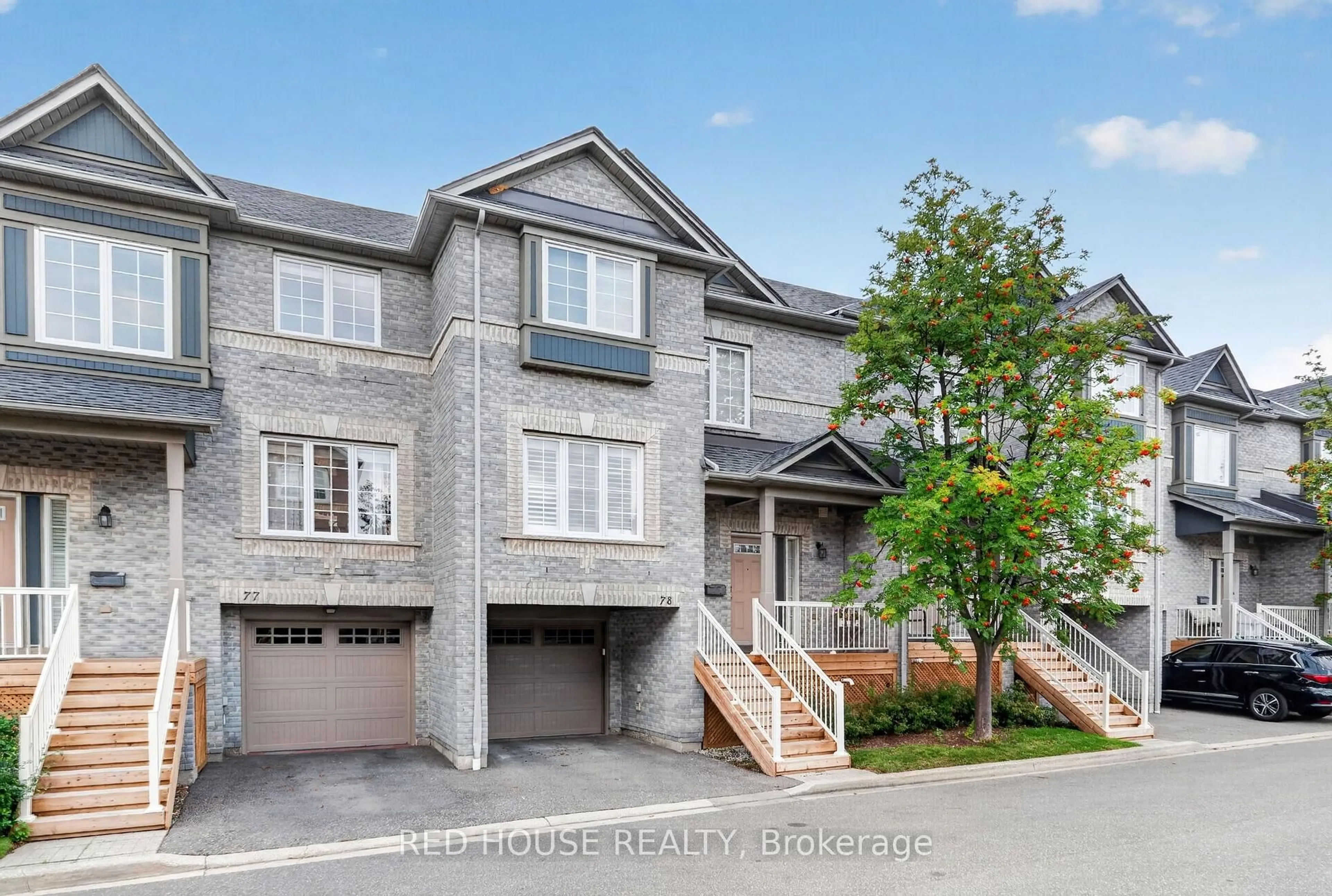 Home with brick exterior material, street for 5535 Glen Erin Dr #78, Mississauga Ontario L5M 5H1