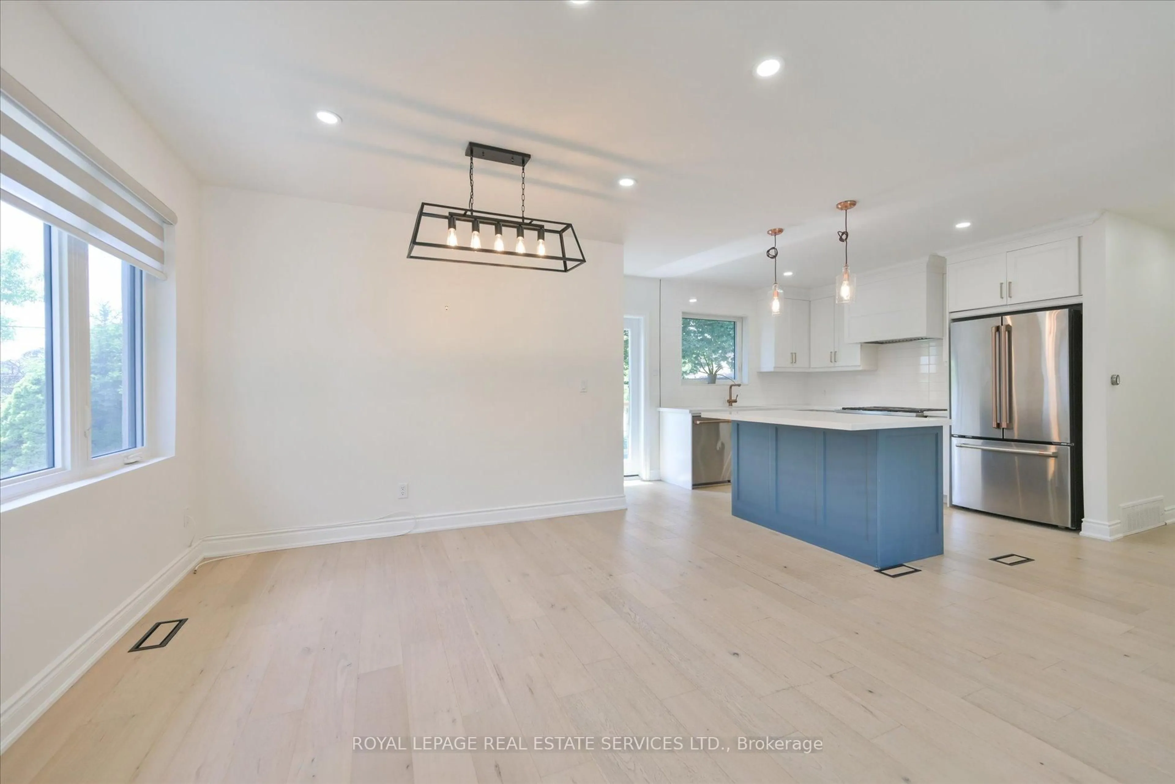 Open concept kitchen, ceramic/tile floor for 18 Celestine Dr, Toronto Ontario M9R 3N1