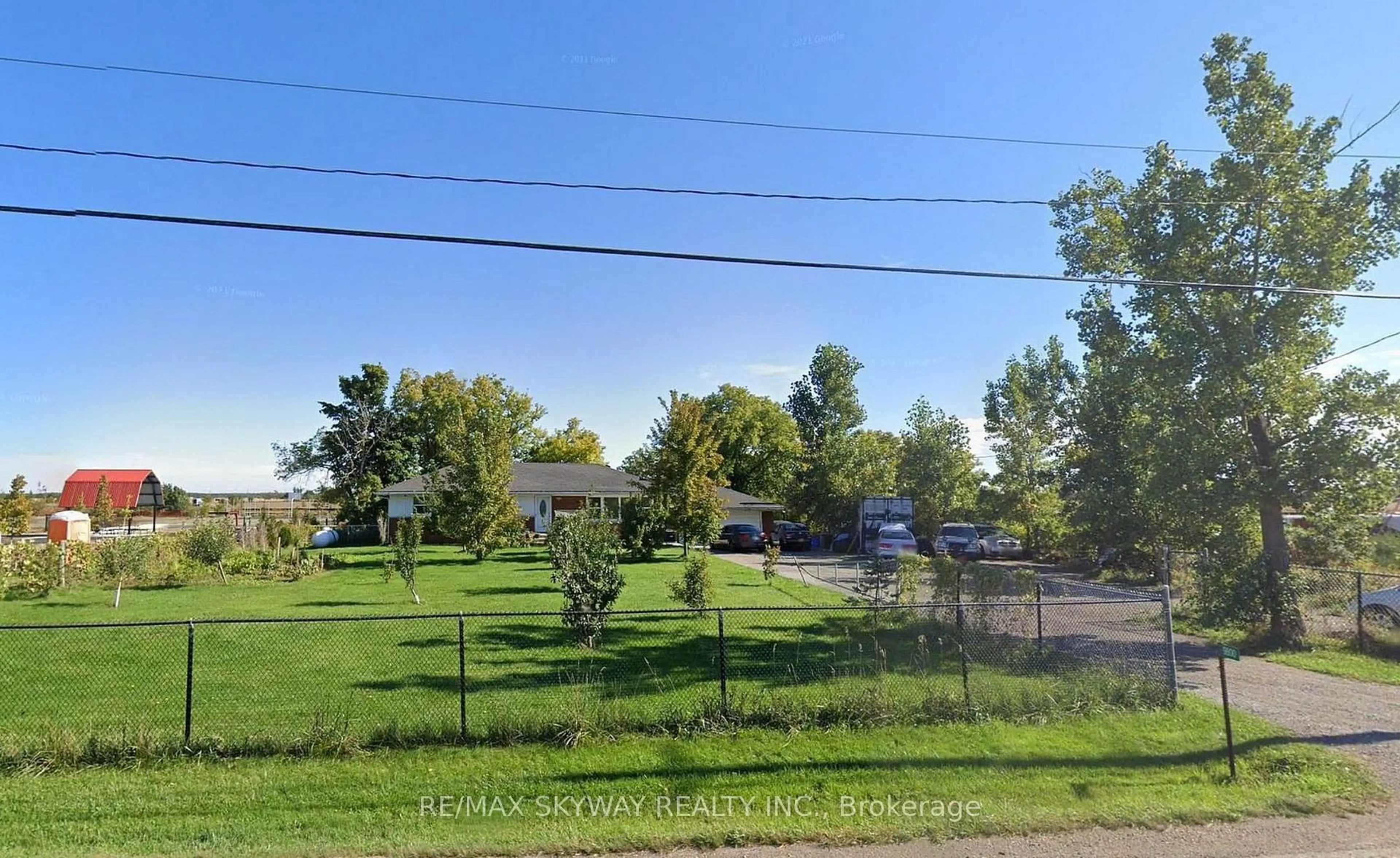A pic from outside/outdoor area/front of a property/back of a property/a pic from drone, unknown for 9800 Britannia Rd, Milton Ontario L9E 0E4
