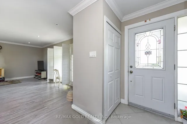11 Dudley Pl, Brampton 5