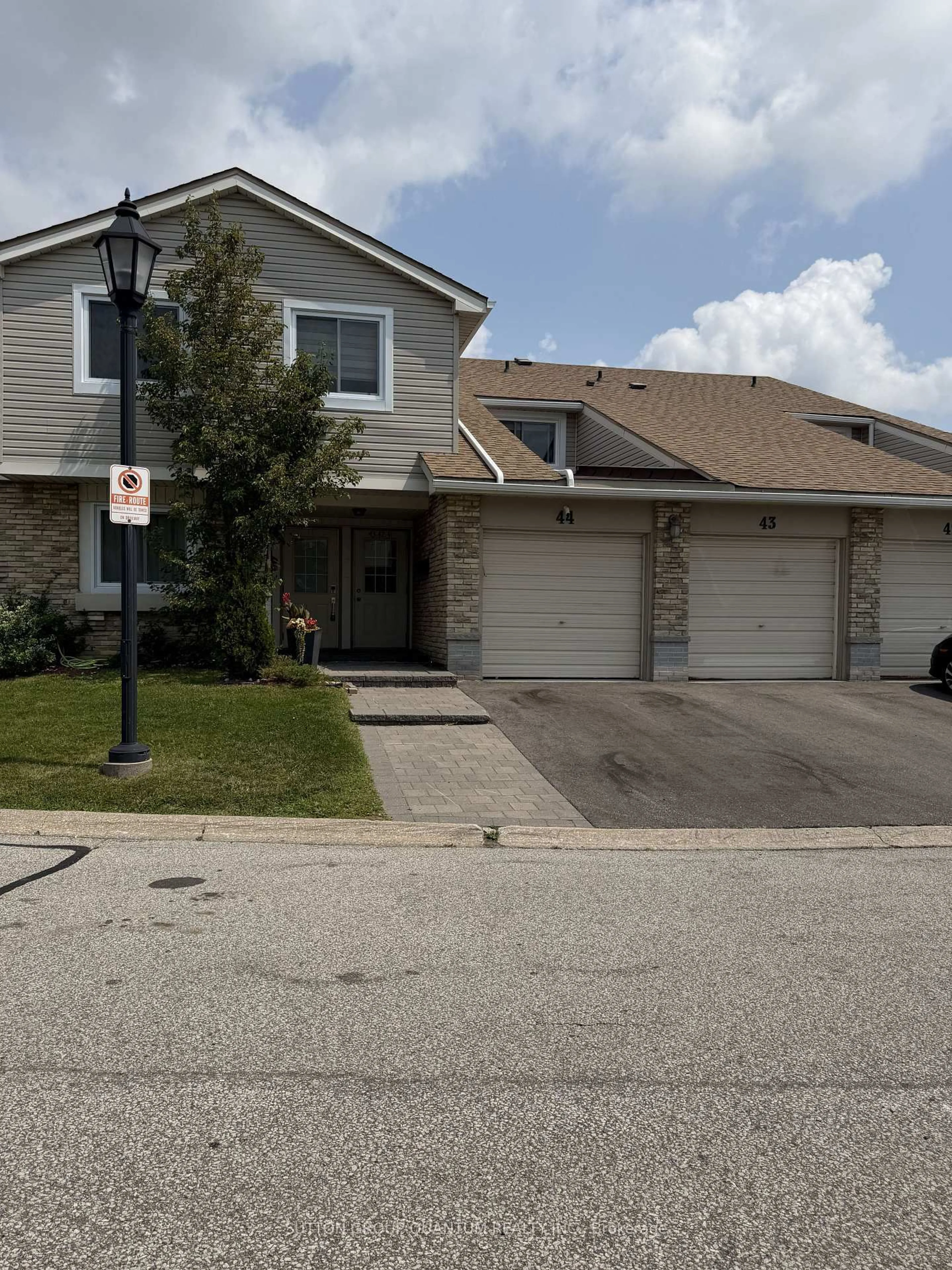 Home with vinyl exterior material, street for 6777 Formentera Ave #42, Mississauga Ontario L5N 2M3
