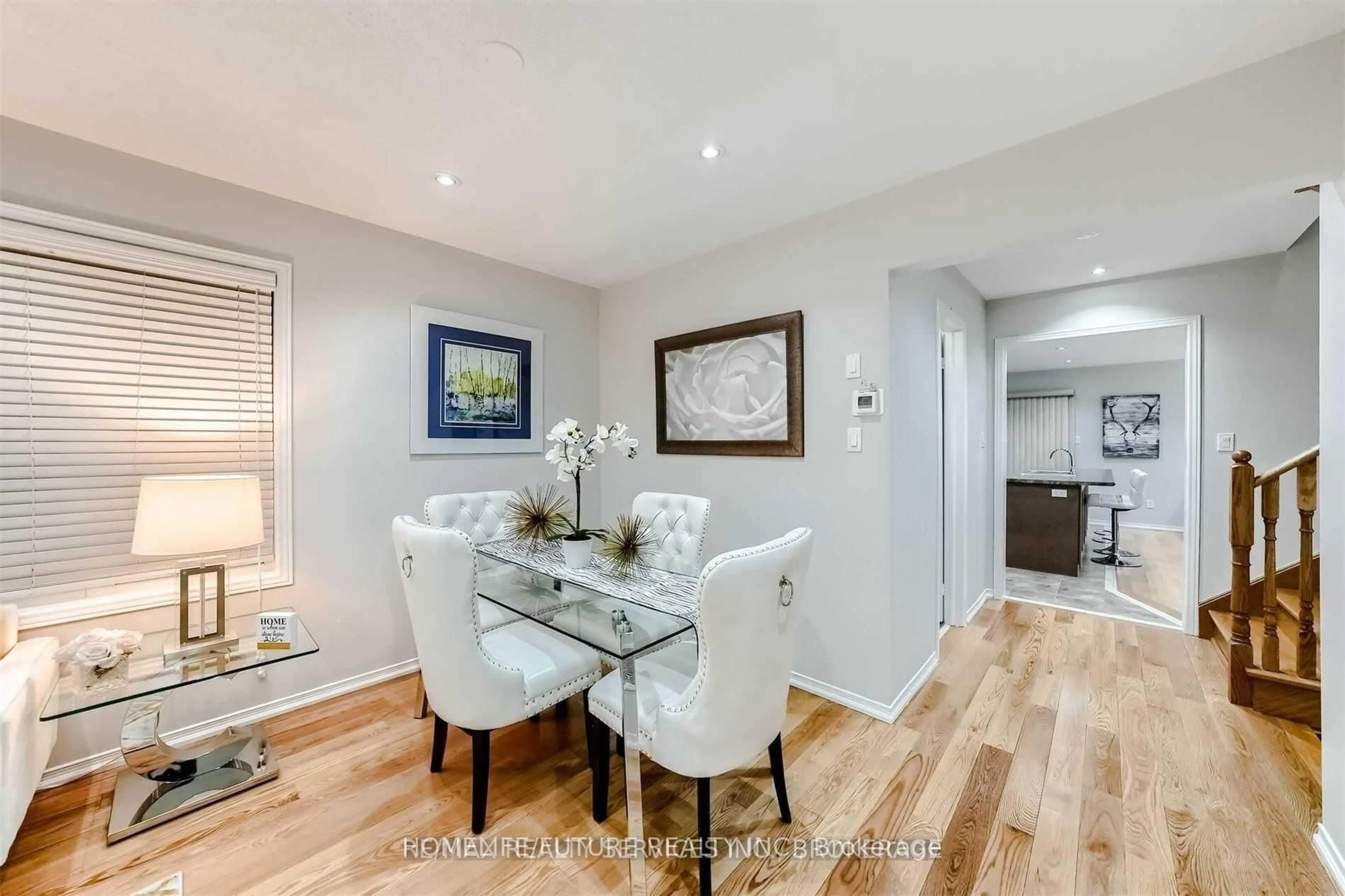 Dining room, wood/laminate floor for 24 Oklahoma Dr, Brampton Ontario L6P 3J7