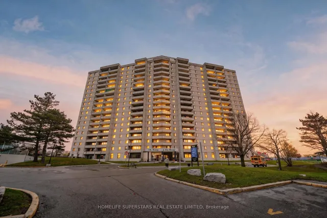 5 San Romano Way #705, Toronto 2