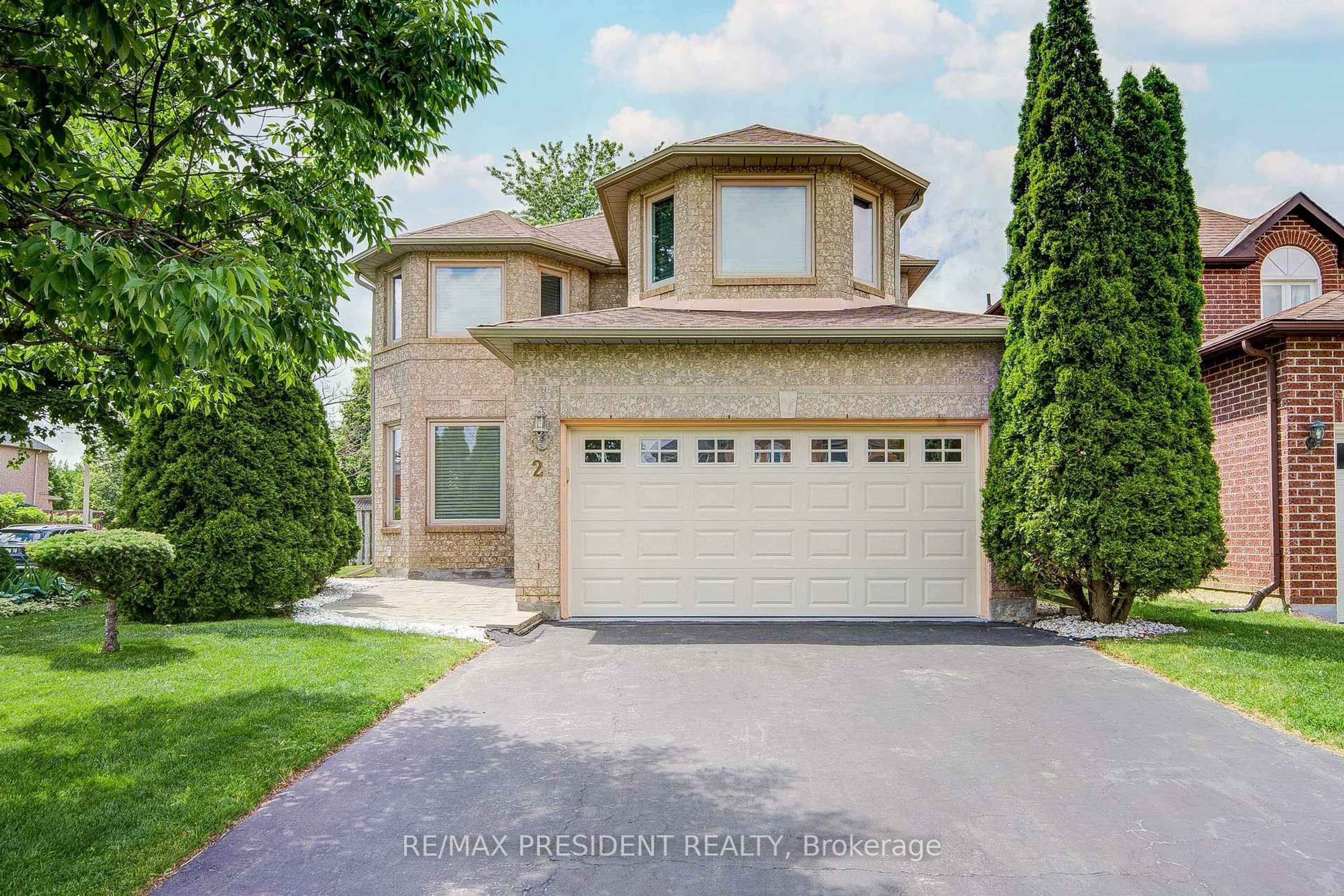 Home with brick exterior material, street for 2 Banner Rd, Brampton Ontario L6X 4K6