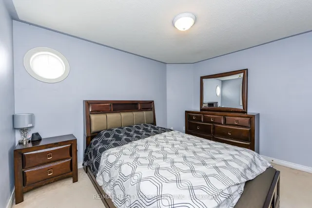 41 Madronna Gdns, Brampton 5