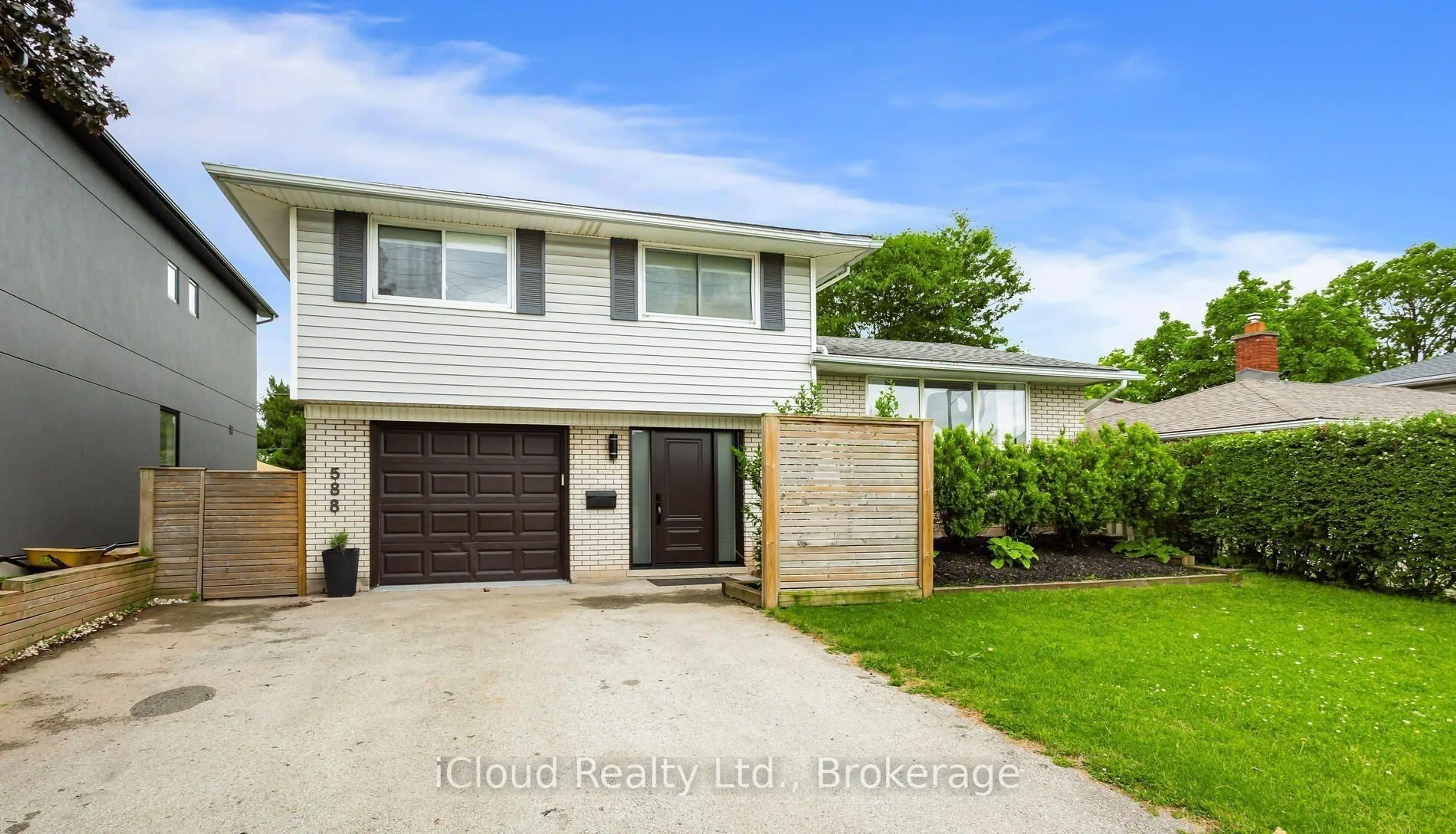 Unknown for 588 Walkers Line, Burlington Ontario L7N 2E5