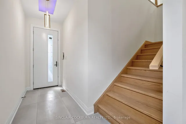 768 Montbeck Cres, Mississauga 2